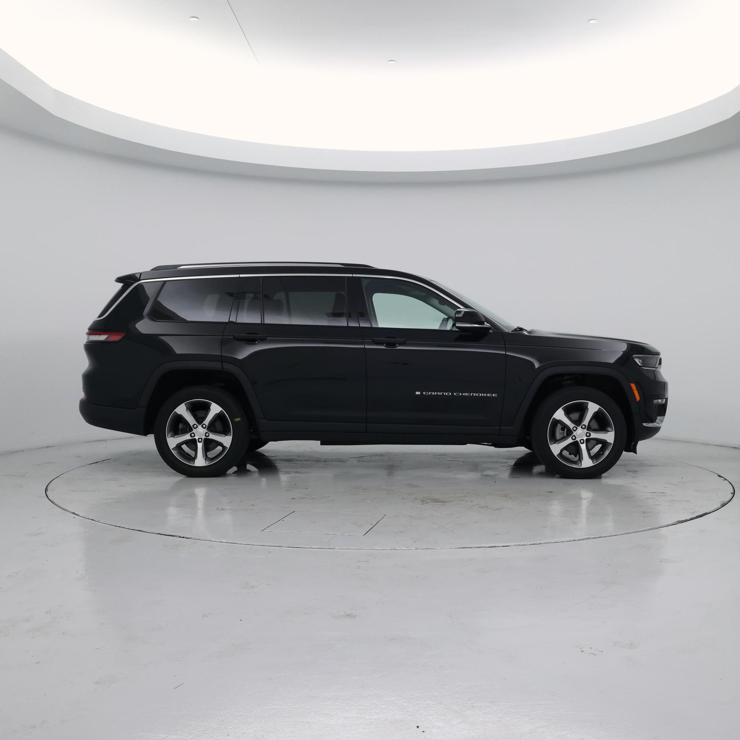 Thumbnail: 2024 Jeep Grand Cherokee L - 7