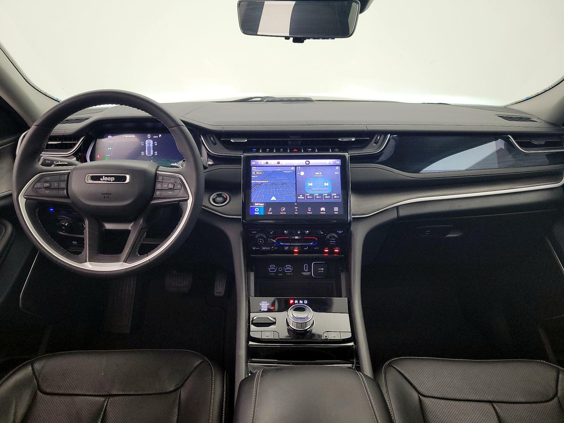 Thumbnail: 2022 Jeep Grand Cherokee - 9