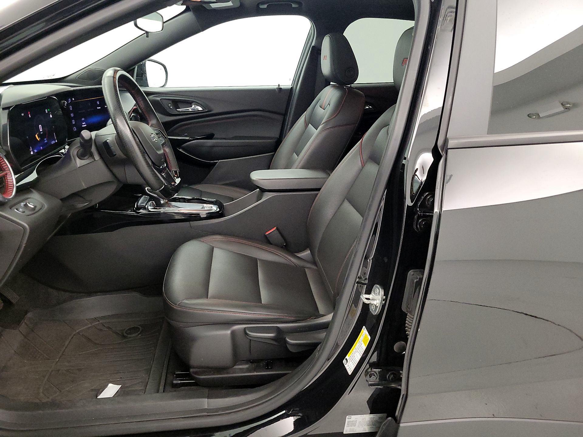 Thumbnail: 2024 Chevrolet Trax - 11