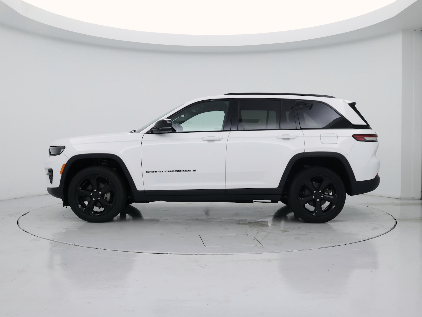 2024 Jeep Grand Cherokee Altitude - Photo 4
