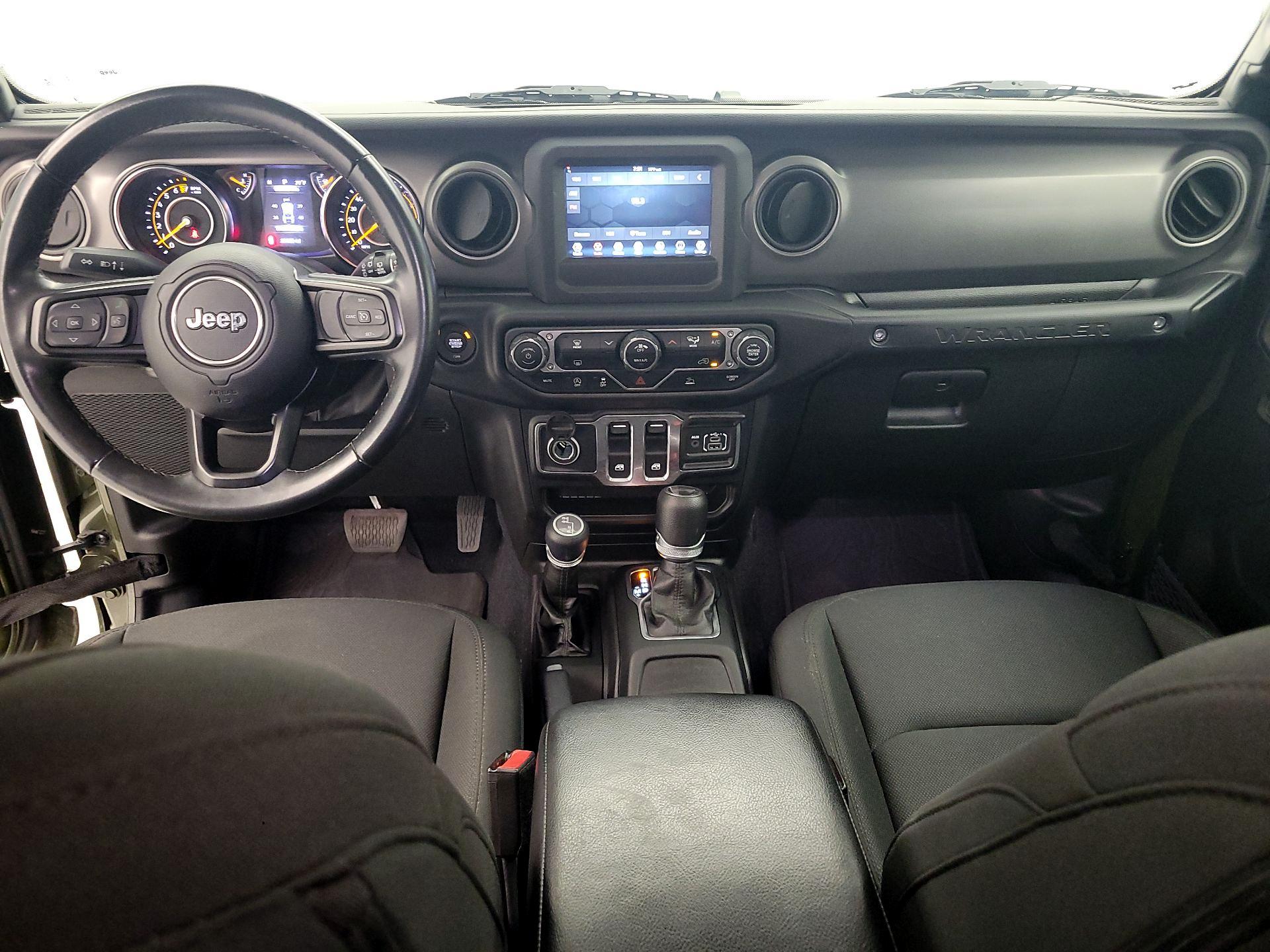 Thumbnail: 2022 Jeep Wrangler - 9