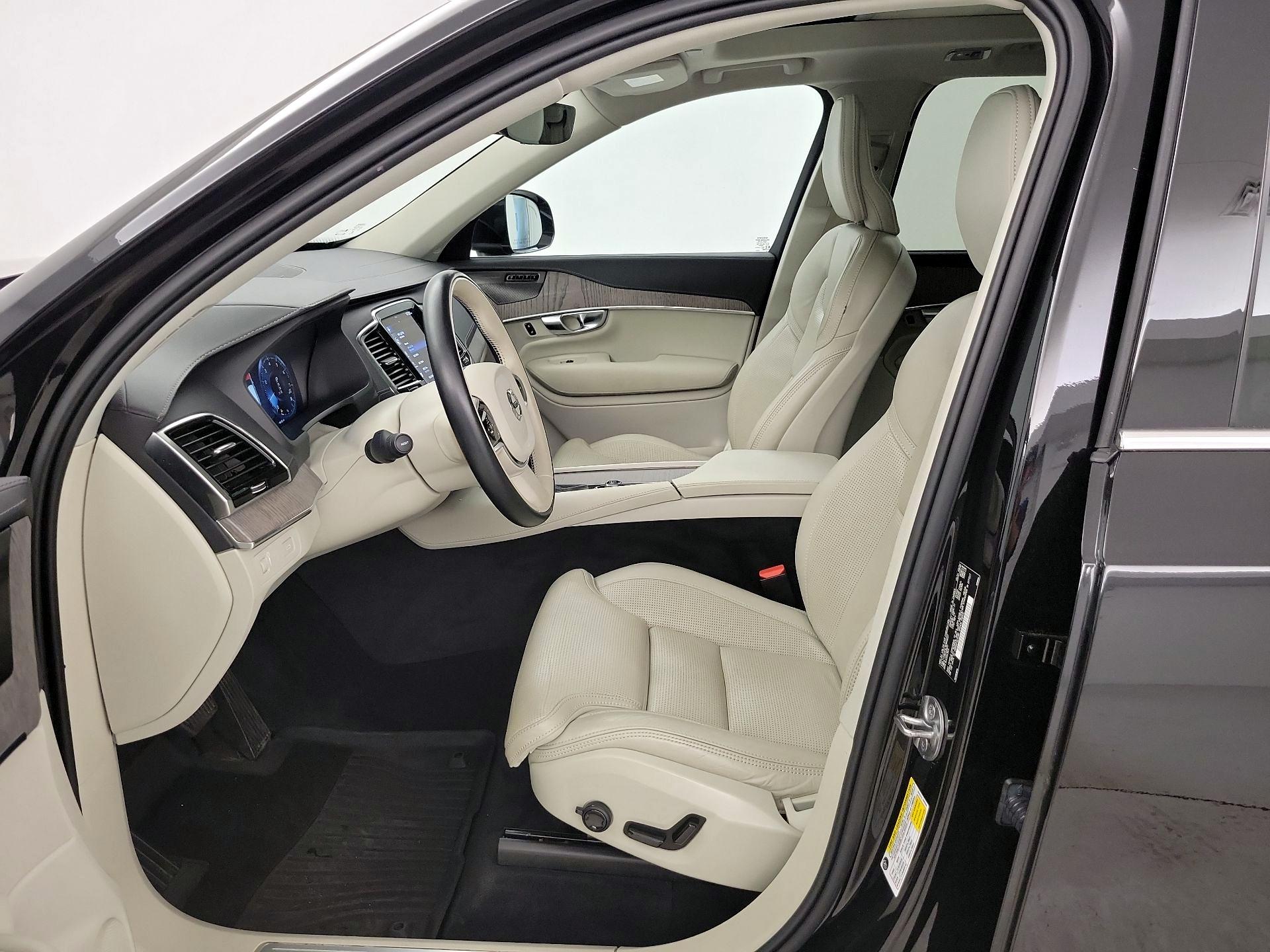 Thumbnail: 2022 Volvo XC90 - 11