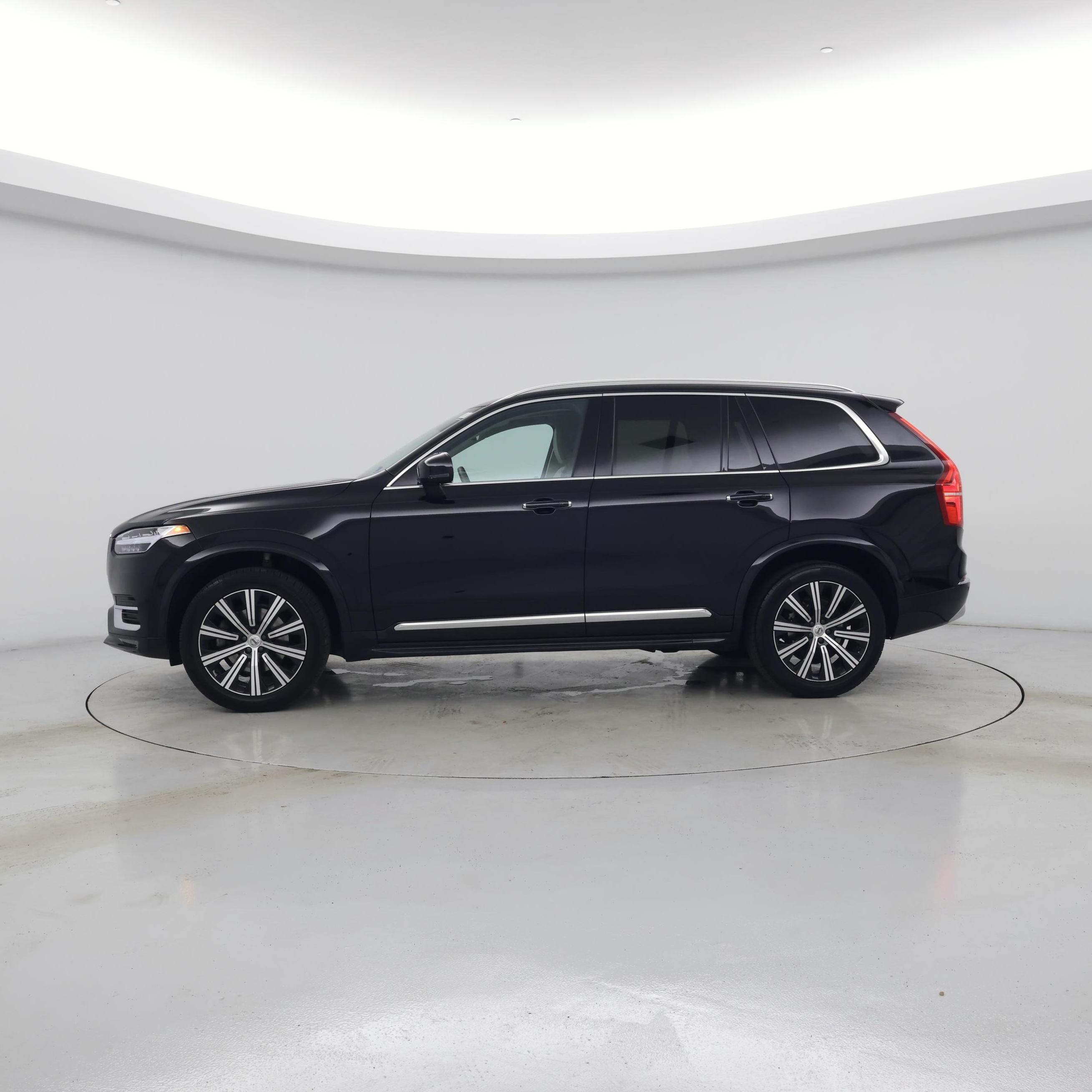 Thumbnail: 2022 Volvo XC90 - 3