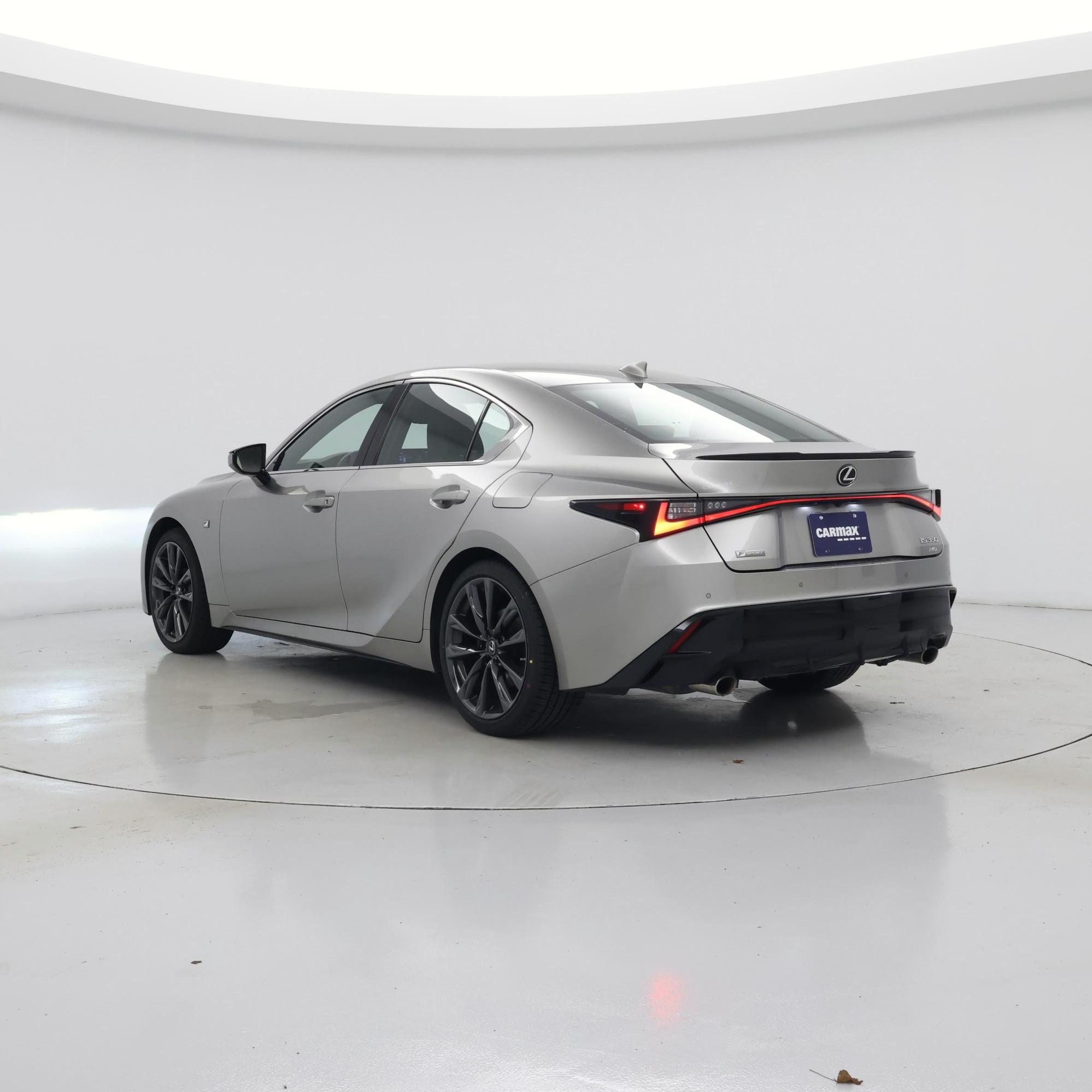 Thumbnail: 2021 Lexus IS - 2