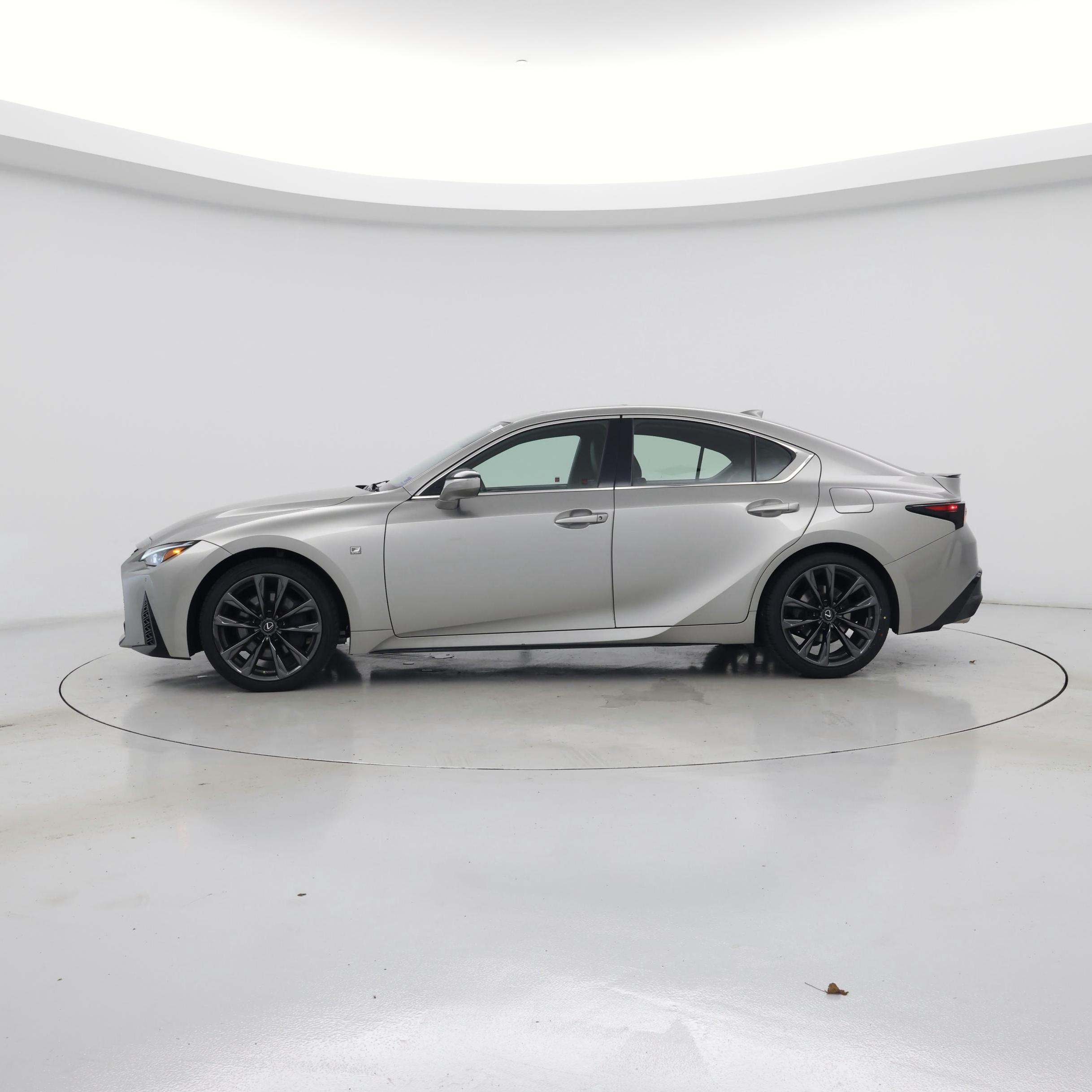 Thumbnail: 2021 Lexus IS - 3