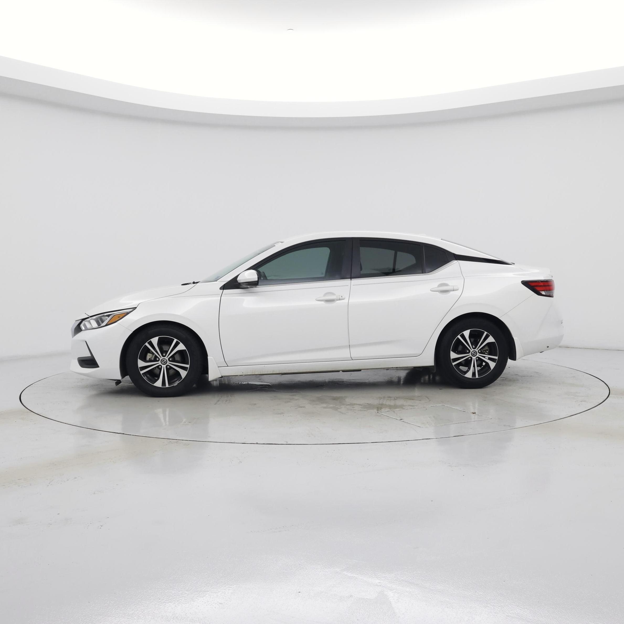 Thumbnail: 2020 Nissan Sentra - 3
