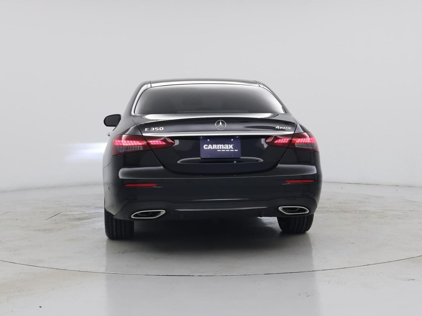 2023 Mercedes-Benz E-Class E350 - Photo 7