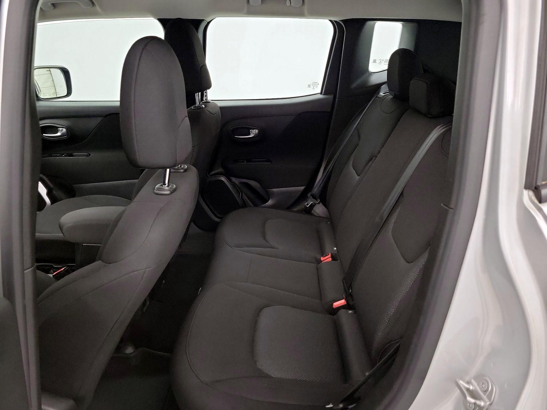 Thumbnail: 2021 Jeep Renegade - 19