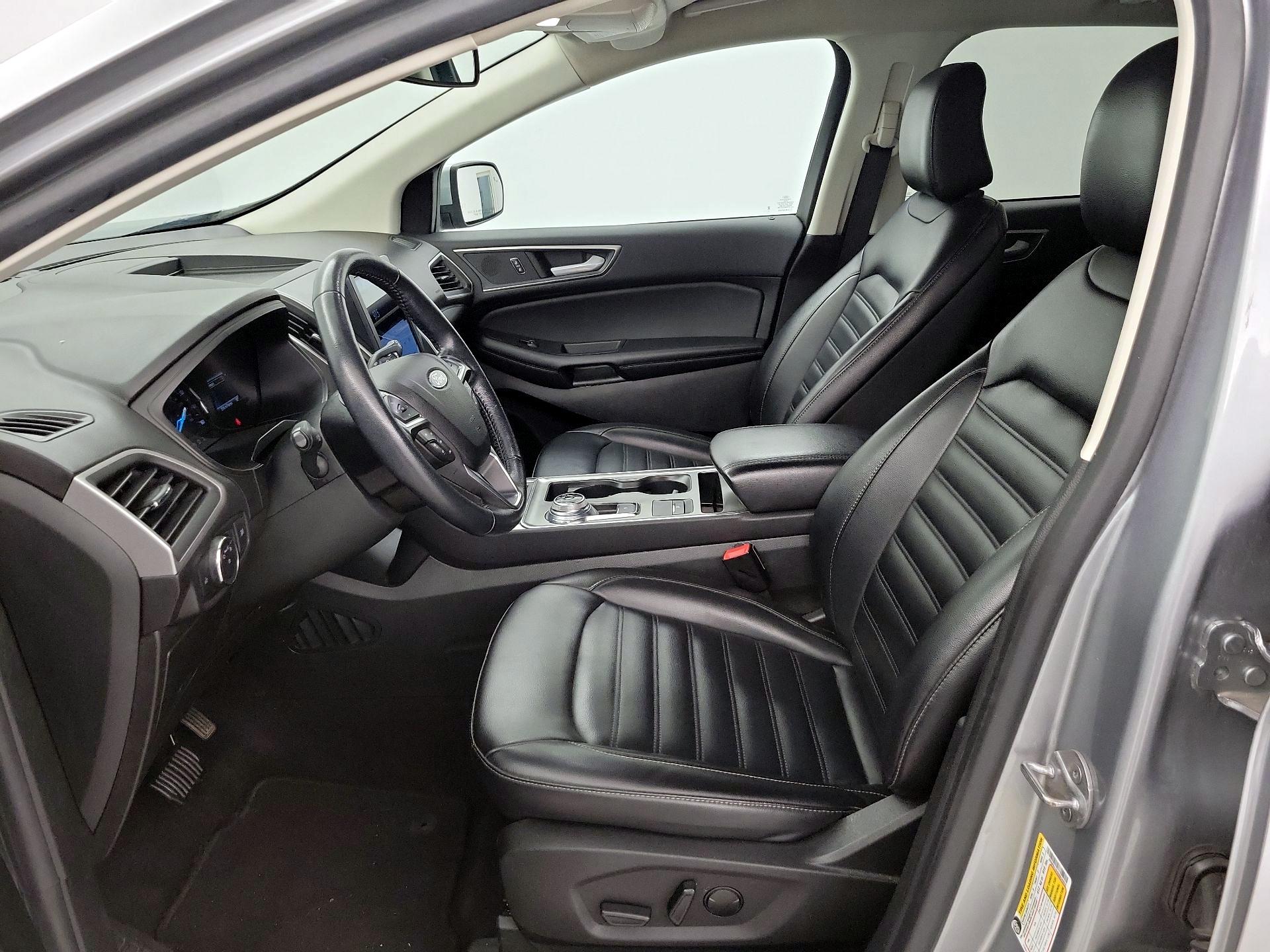 Thumbnail: 2022 Ford Edge - 11