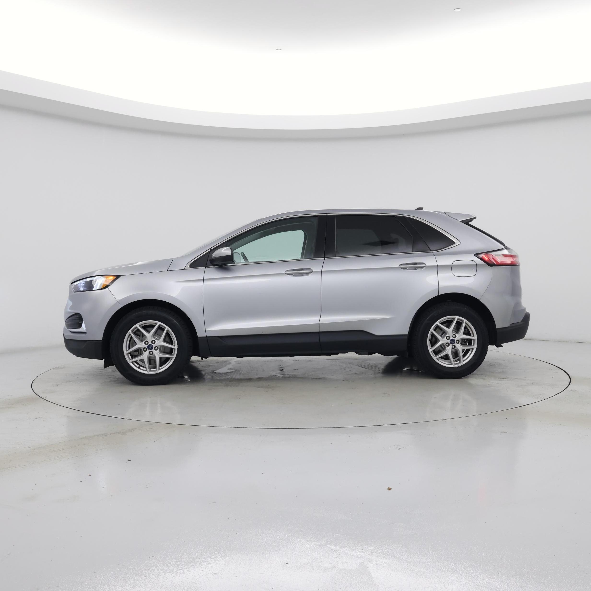 Thumbnail: 2022 Ford Edge - 3