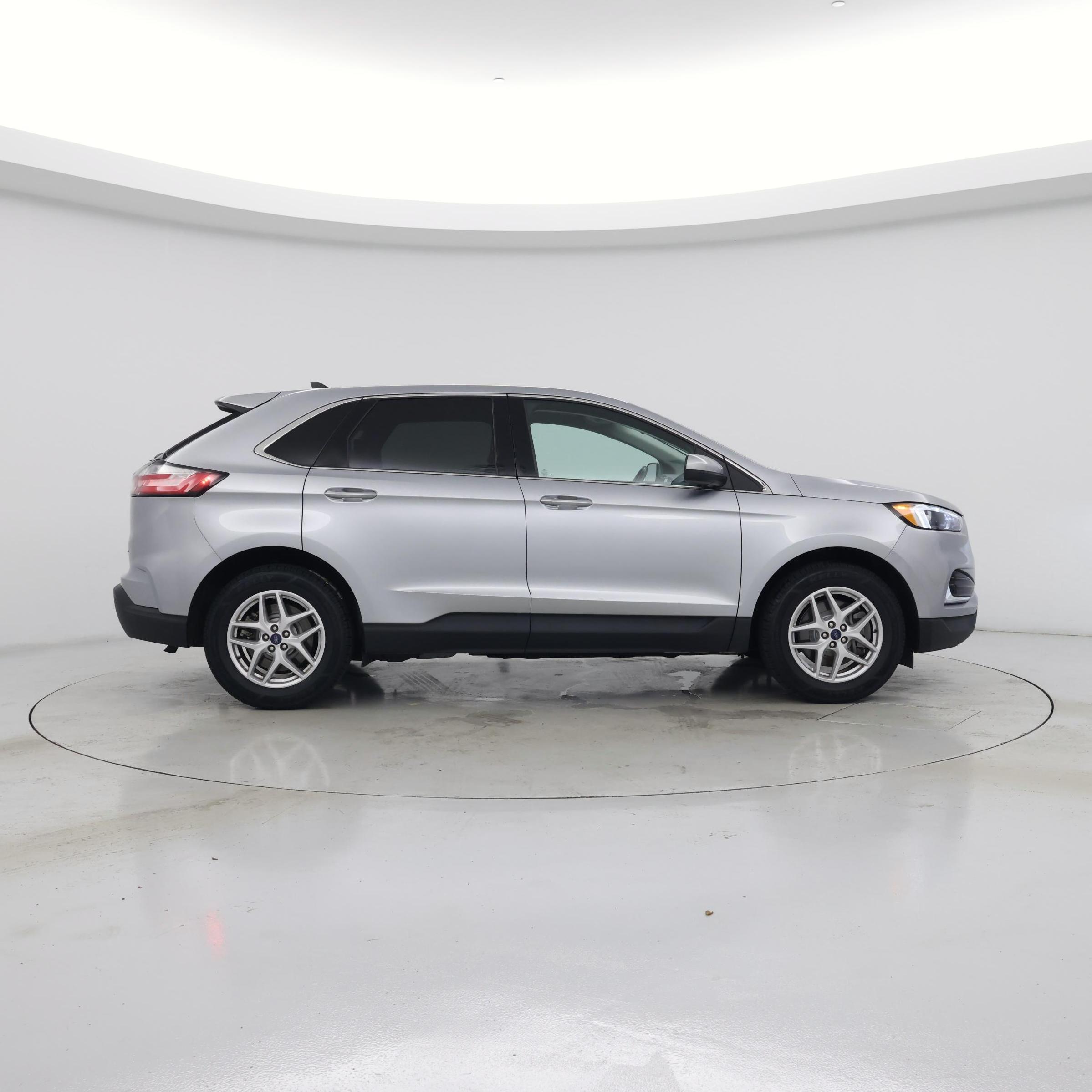 Thumbnail: 2022 Ford Edge - 7
