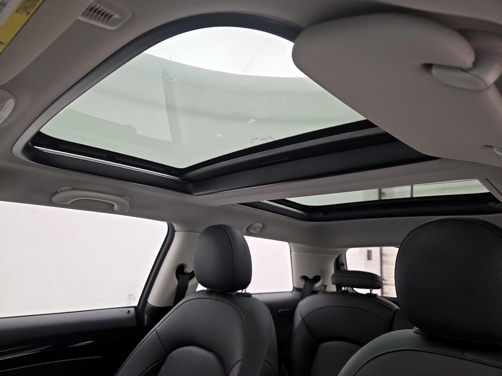 Panoramic Sunroof