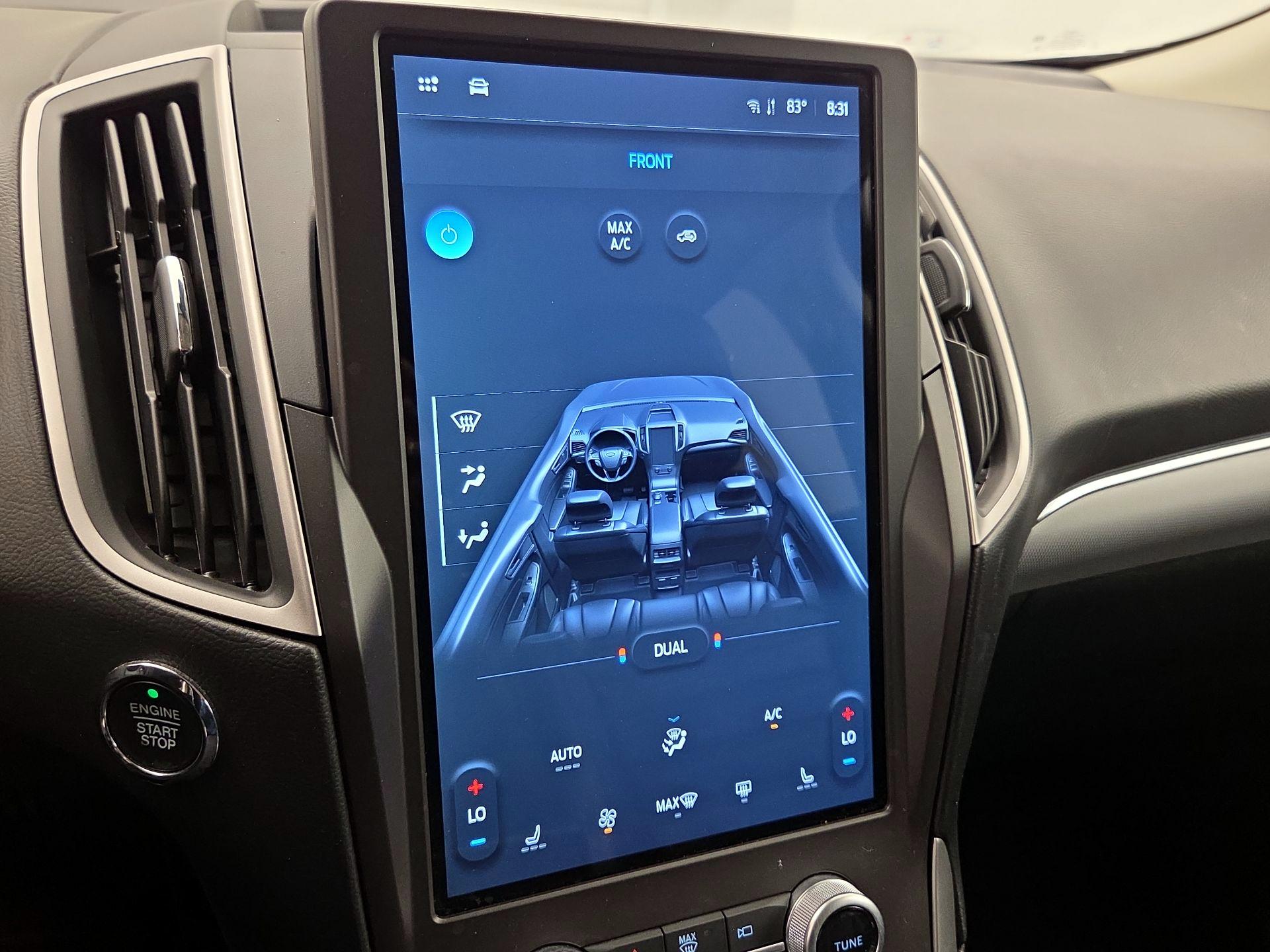 Thumbnail: 2021 Ford Edge - 17