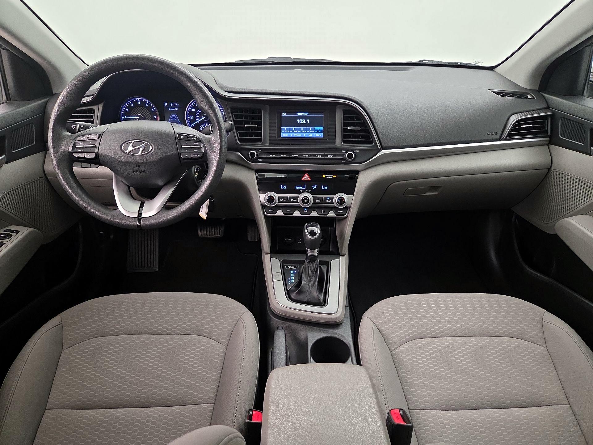 Thumbnail: 2020 Hyundai Elantra - 9