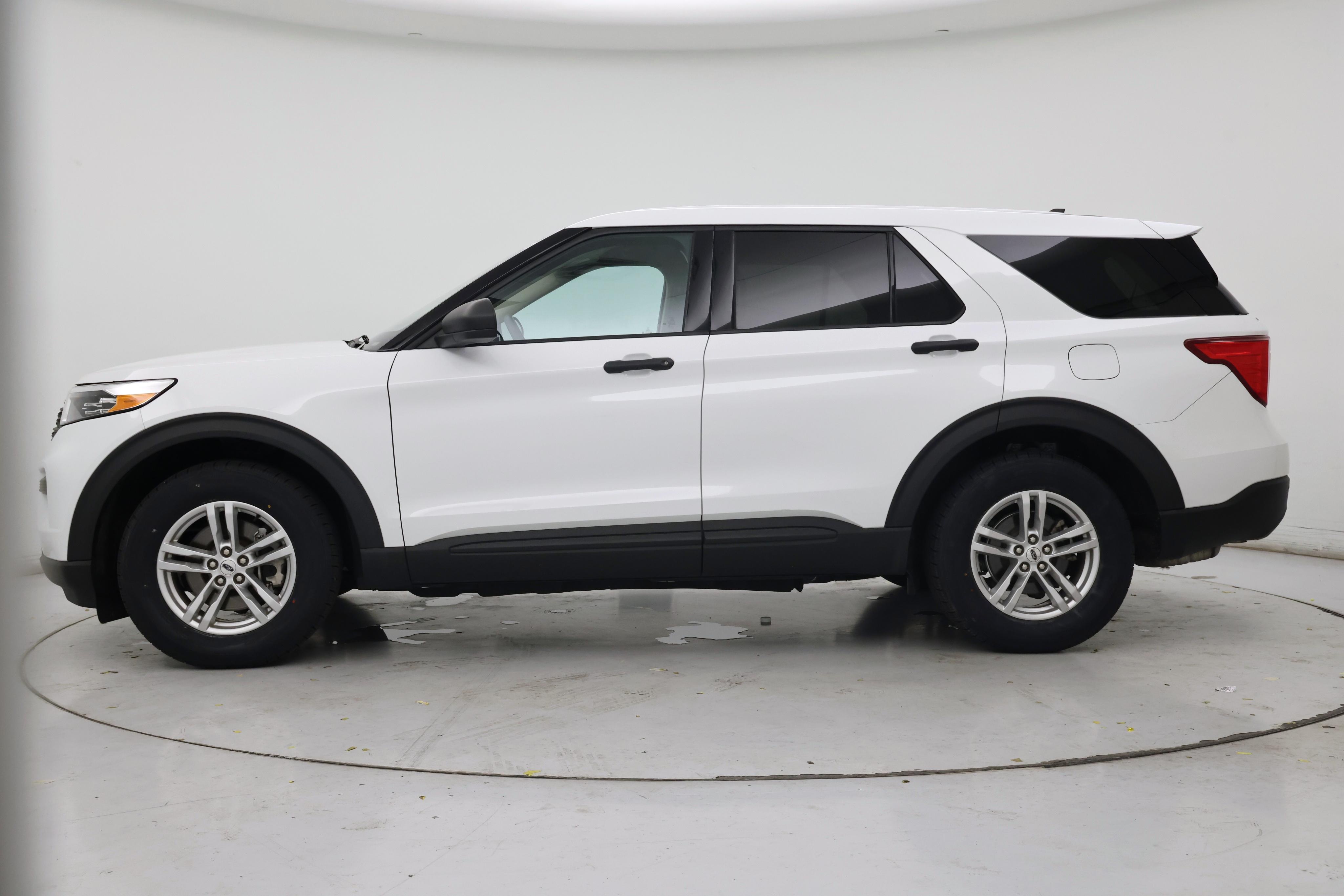 Thumbnail: 2022 Ford Explorer - 3