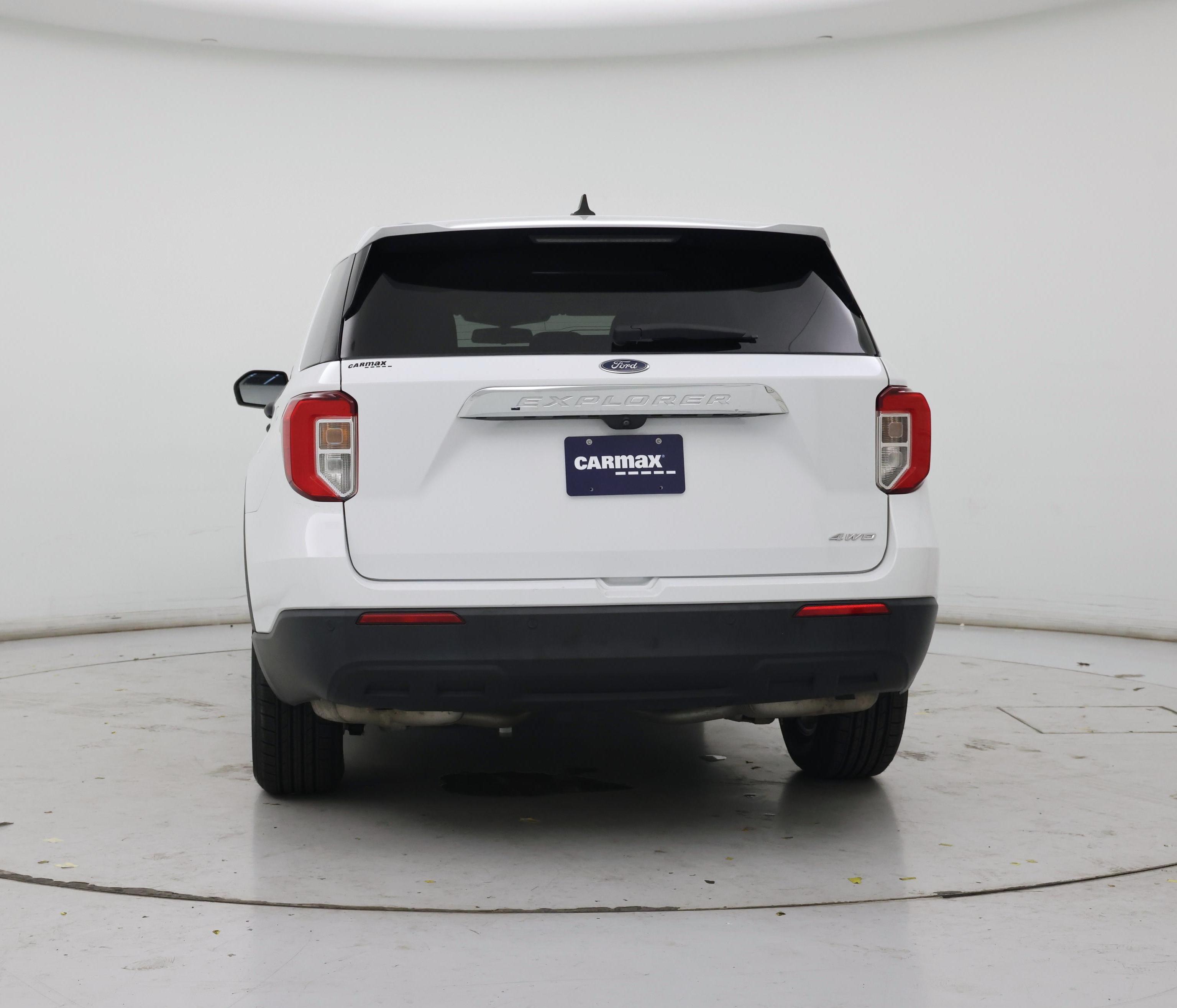 Thumbnail: 2022 Ford Explorer - 6