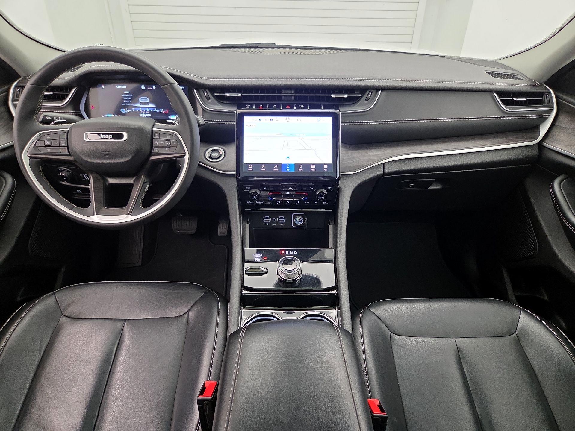 Thumbnail: 2023 Jeep Grand Cherokee L - 9