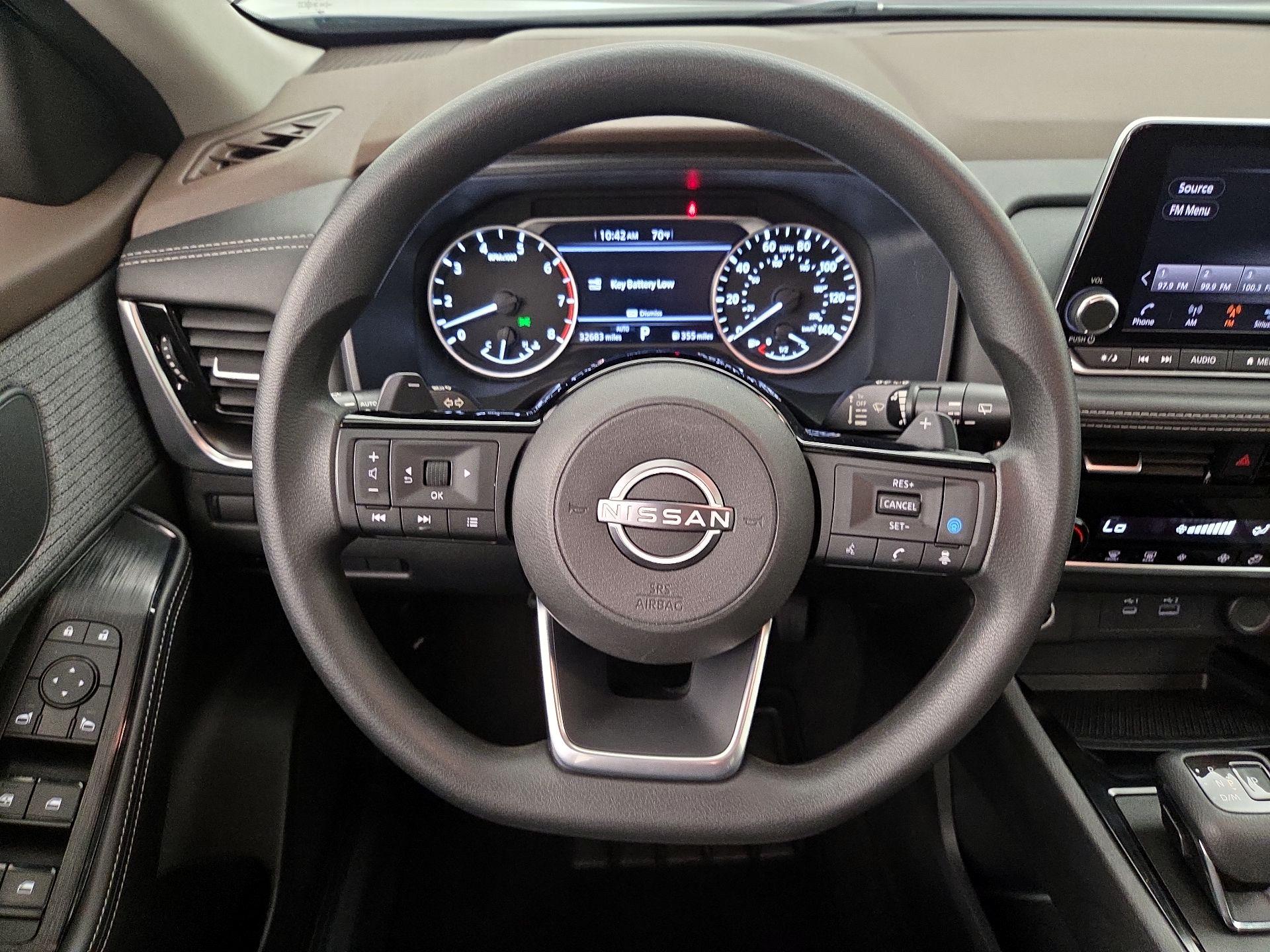 Thumbnail: 2022 Nissan Rogue - 10
