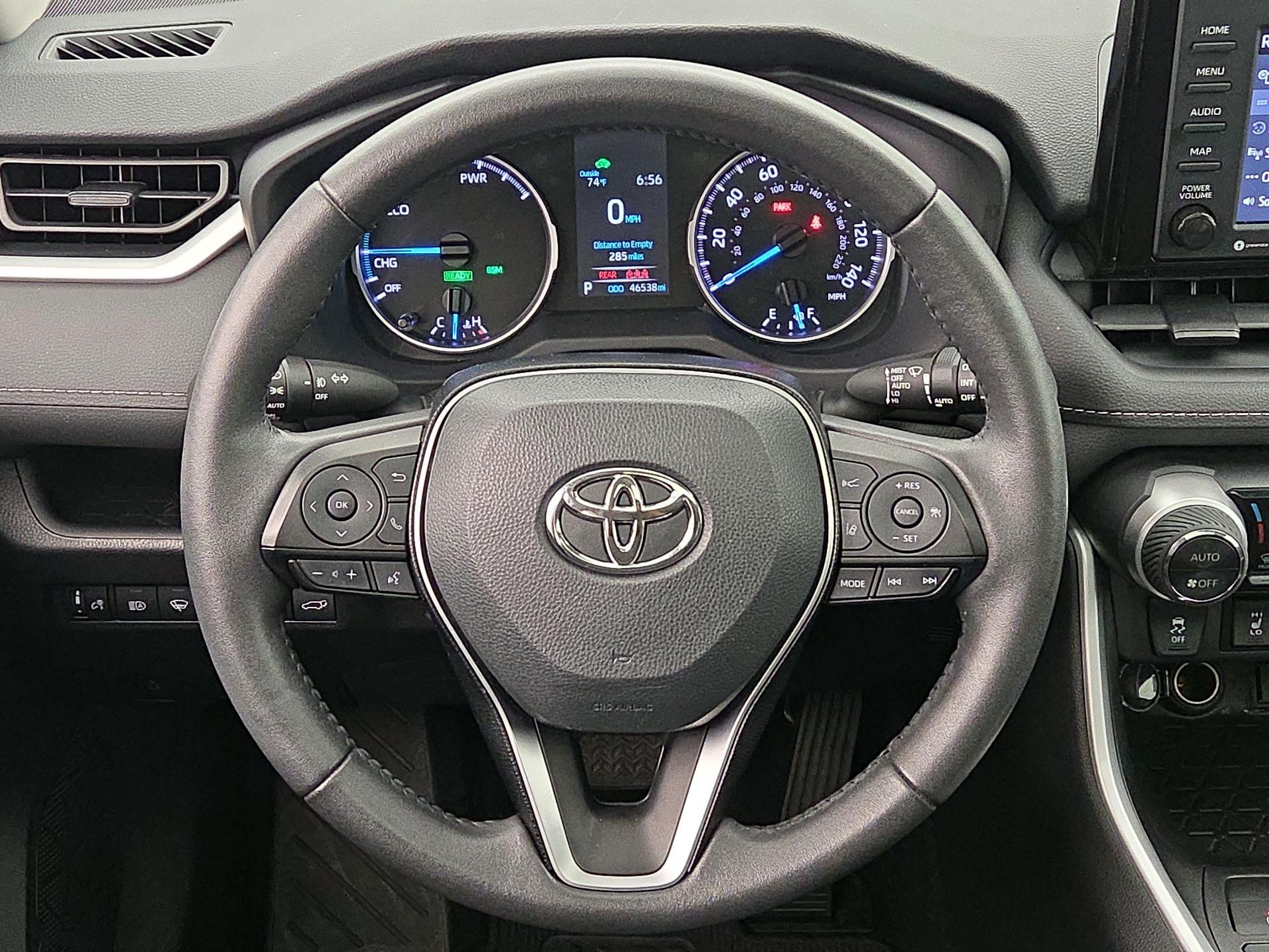Thumbnail: 2021 Toyota RAV4 - 10
