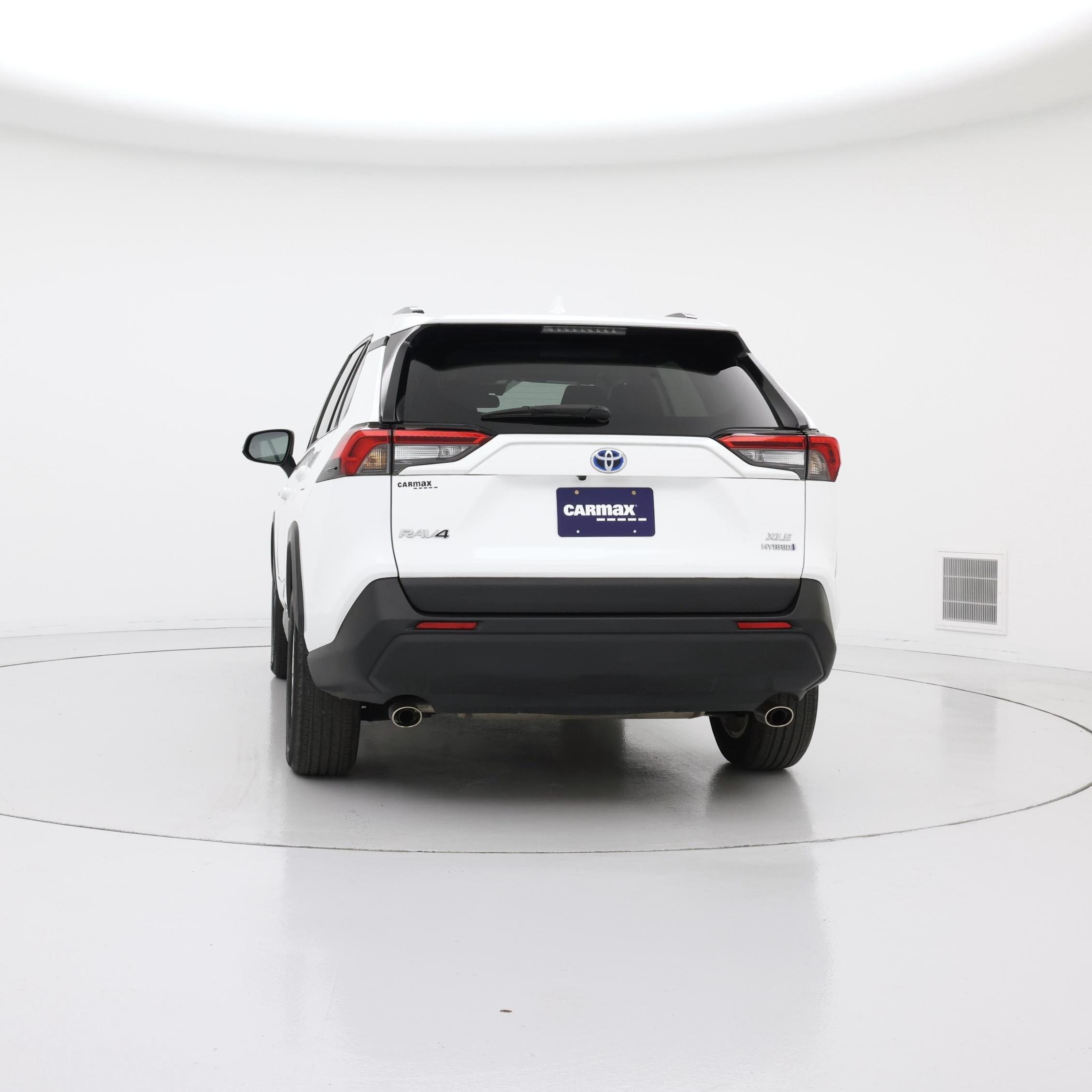 Thumbnail: 2021 Toyota RAV4 - 6