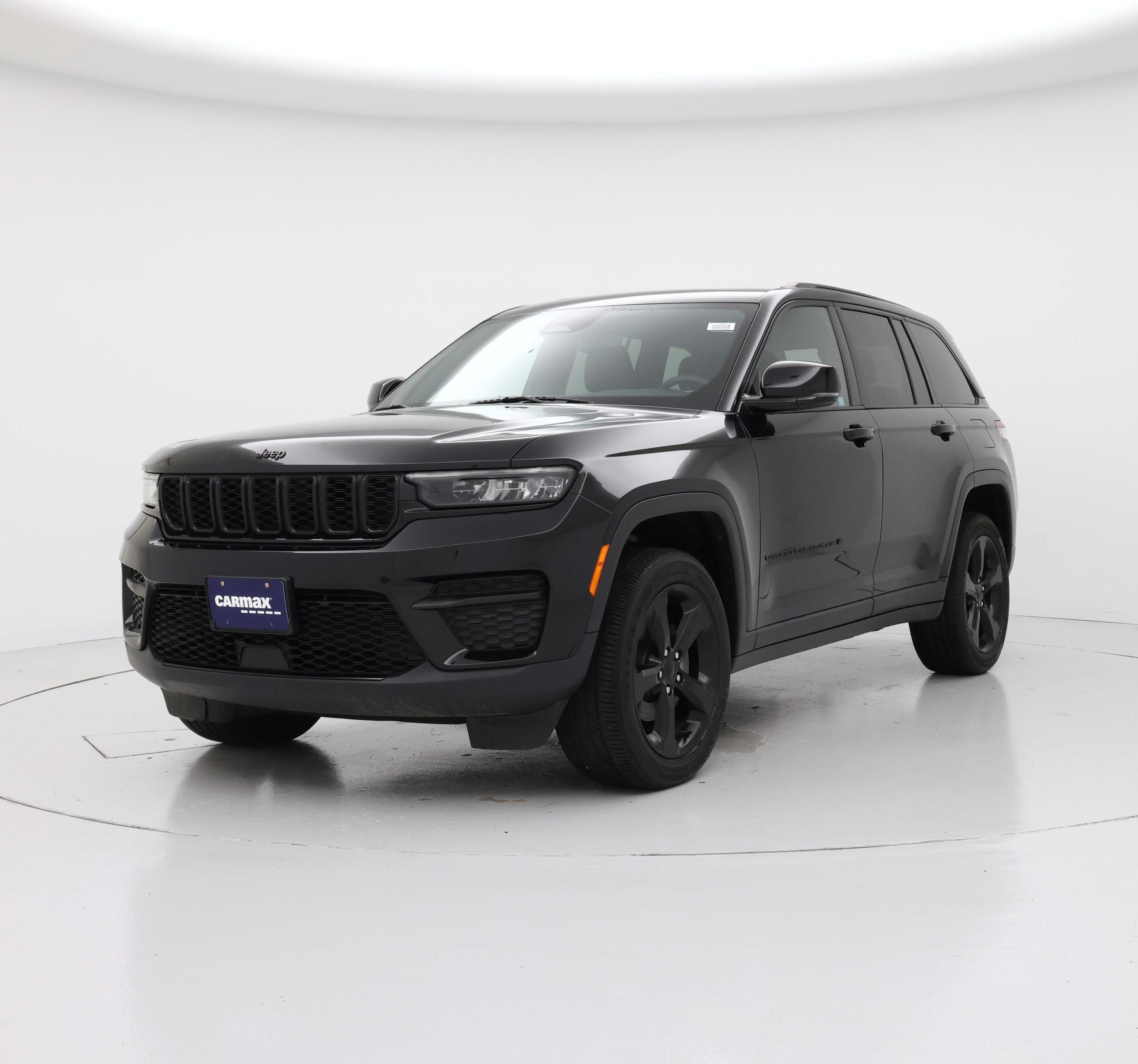 Thumbnail: 2023 Jeep Grand Cherokee - 4