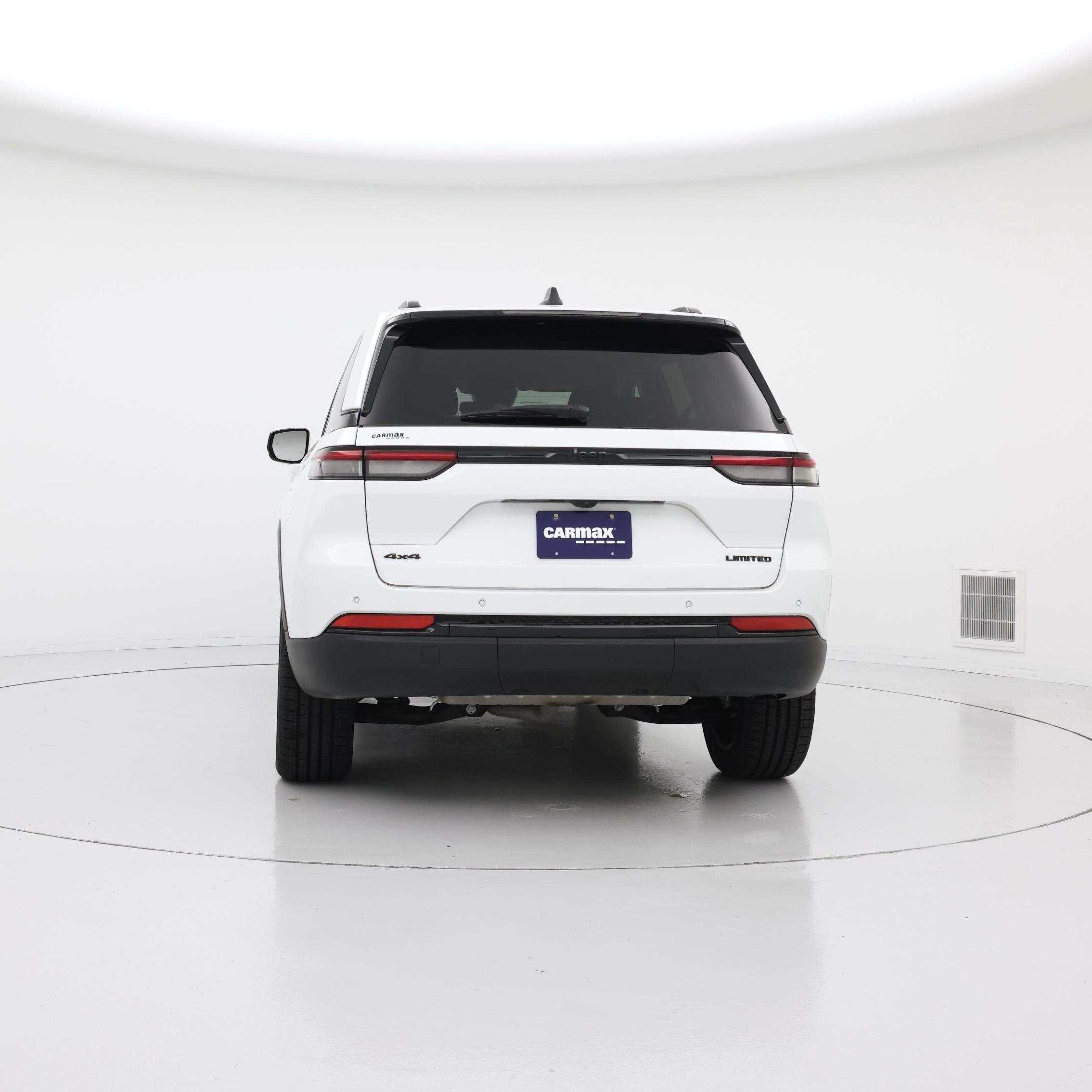 Thumbnail: 2023 Jeep Grand Cherokee - 6