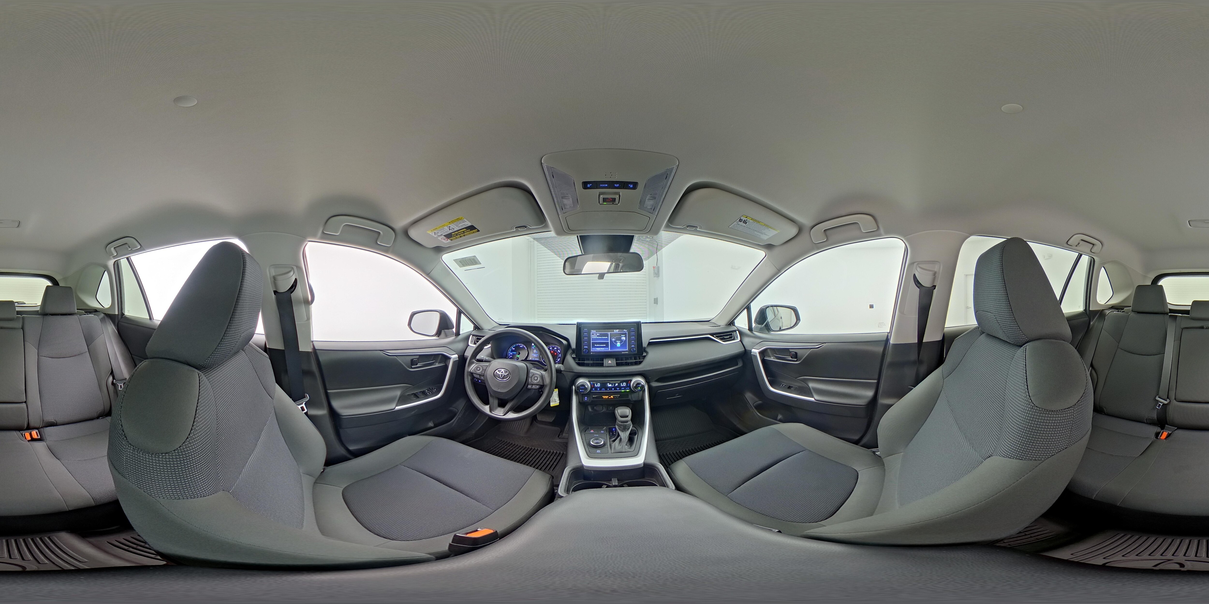 2022 Toyota RAV4 LE - Photo 24