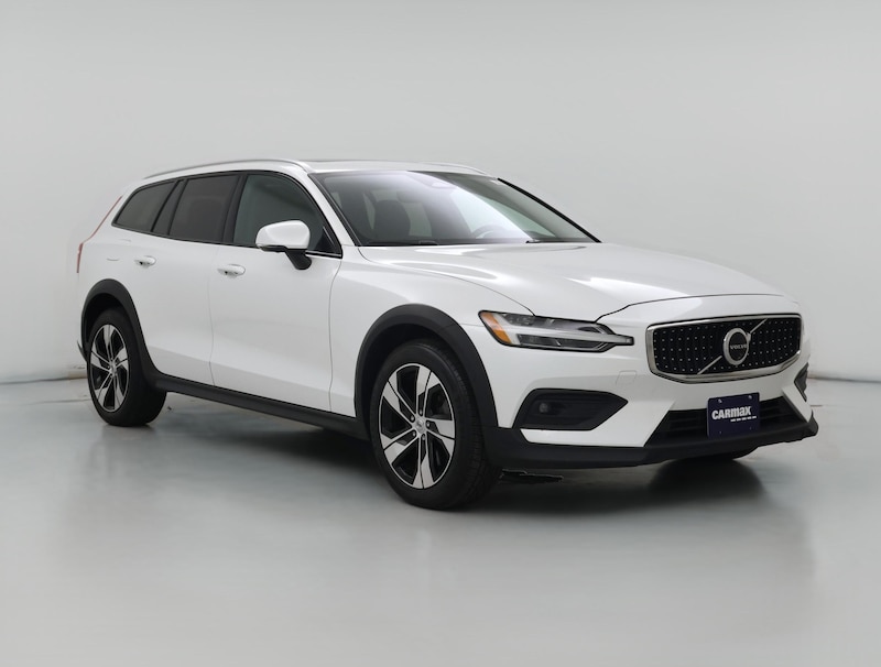 2024 Volvo V60 Cross Country B5 Plus