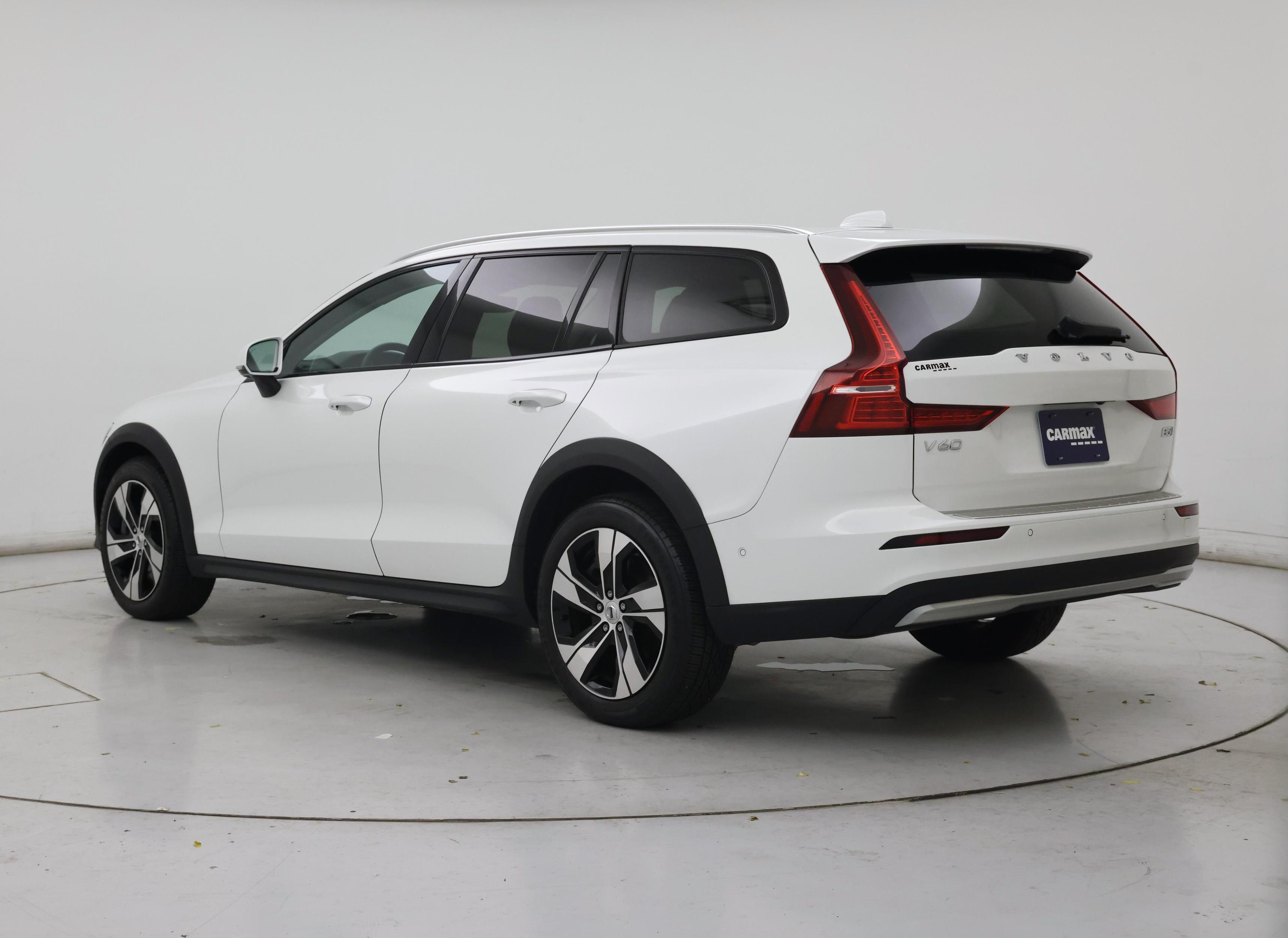 Thumbnail: 2024 Volvo S60 - 2