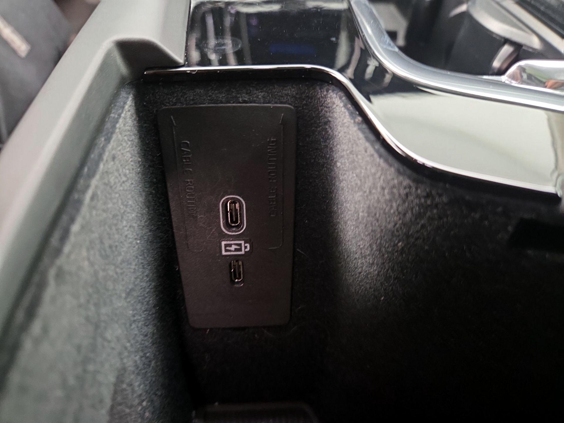 Thumbnail: 2024 Volvo S60 - 19