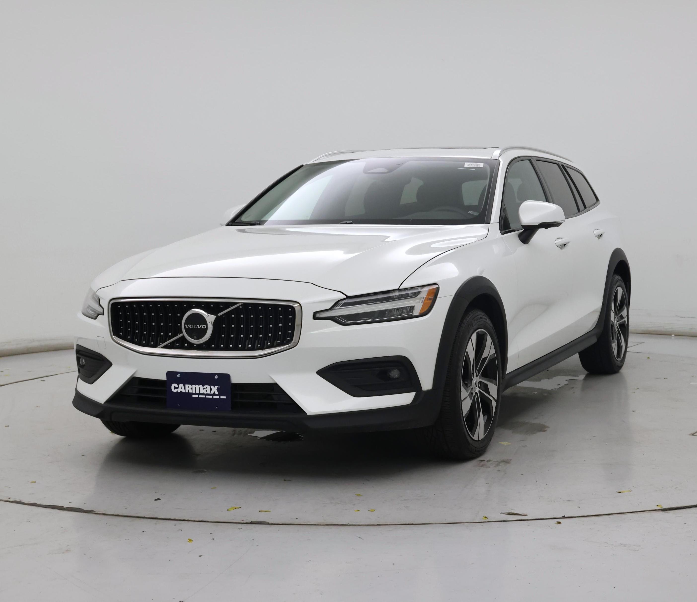 Thumbnail: 2024 Volvo S60 - 4