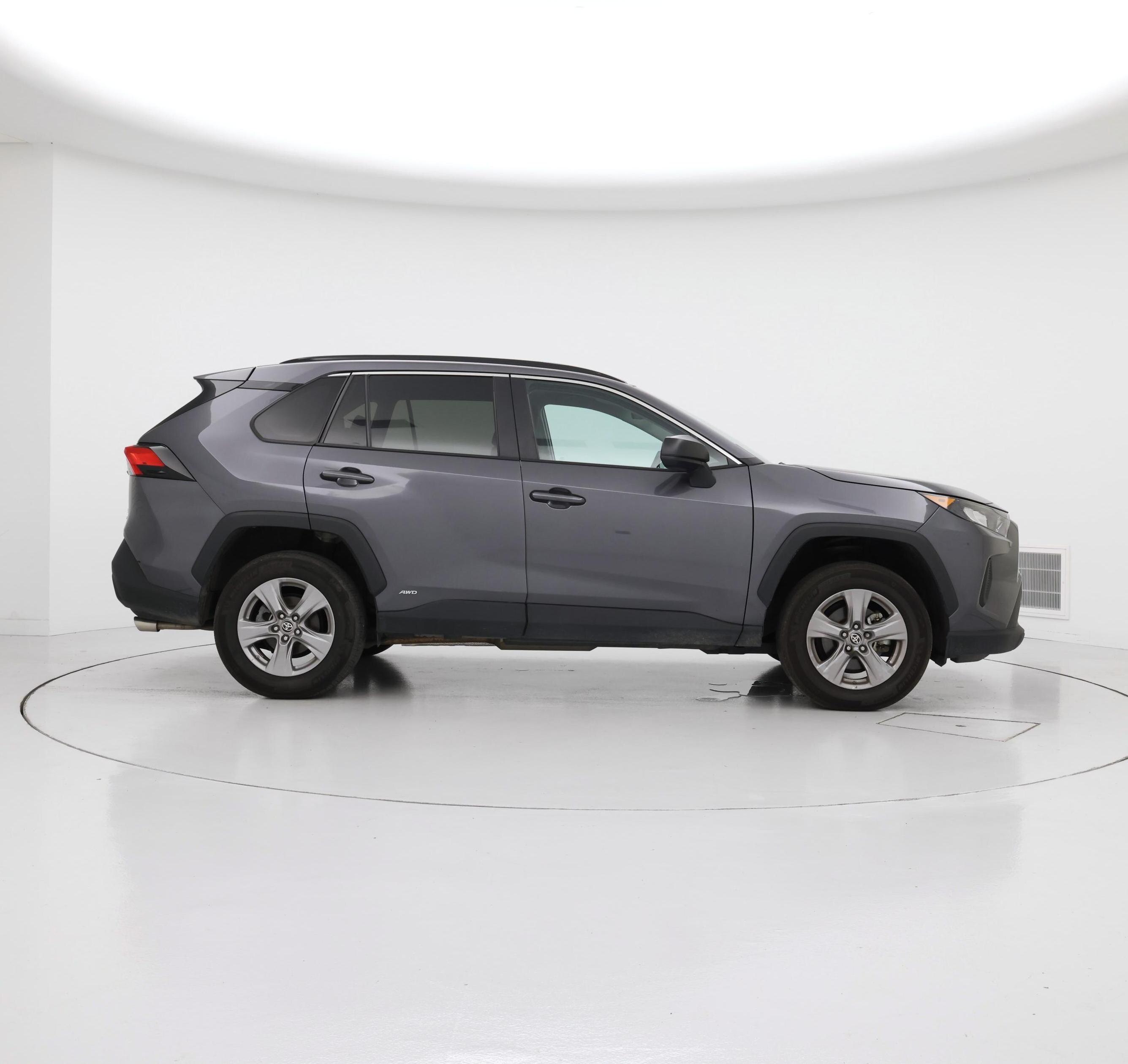 Thumbnail: 2022 Toyota RAV4 - 7