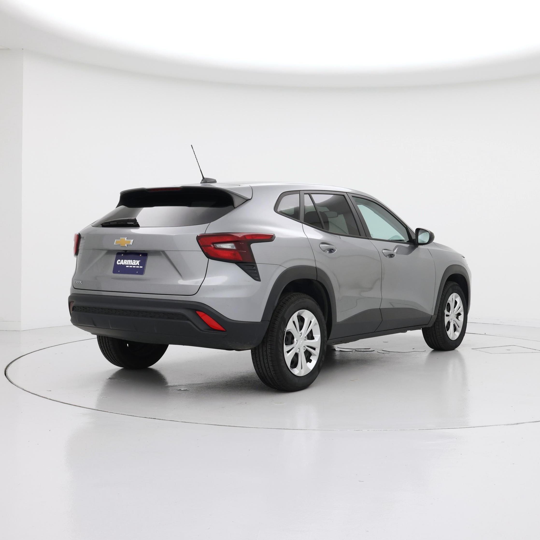 Thumbnail: 2024 Chevrolet Trax - 8