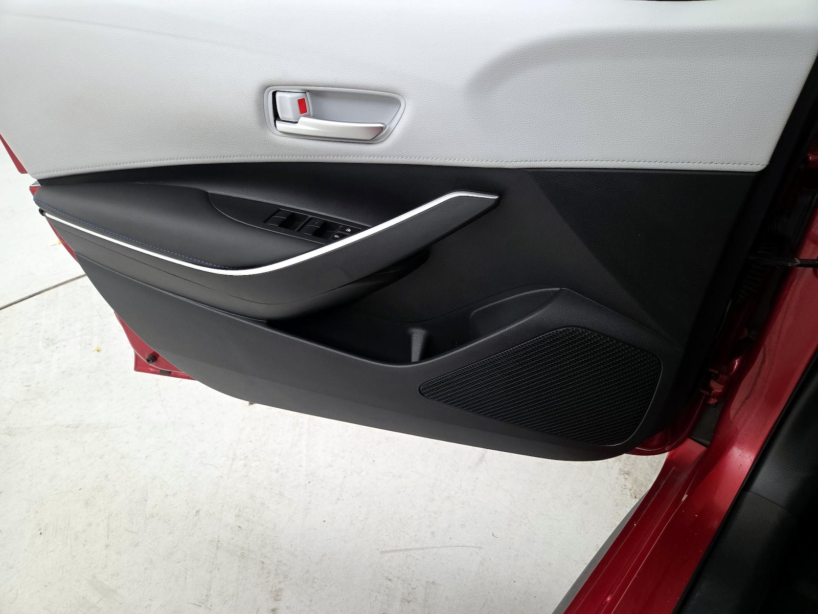 2020 Toyota Corolla SE - Photo 13