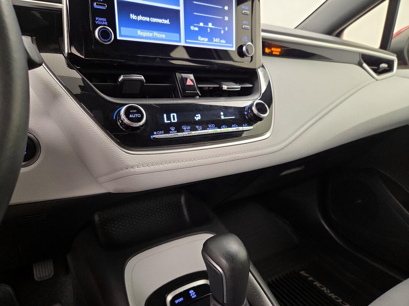 2020 Toyota Corolla SE - Photo 17