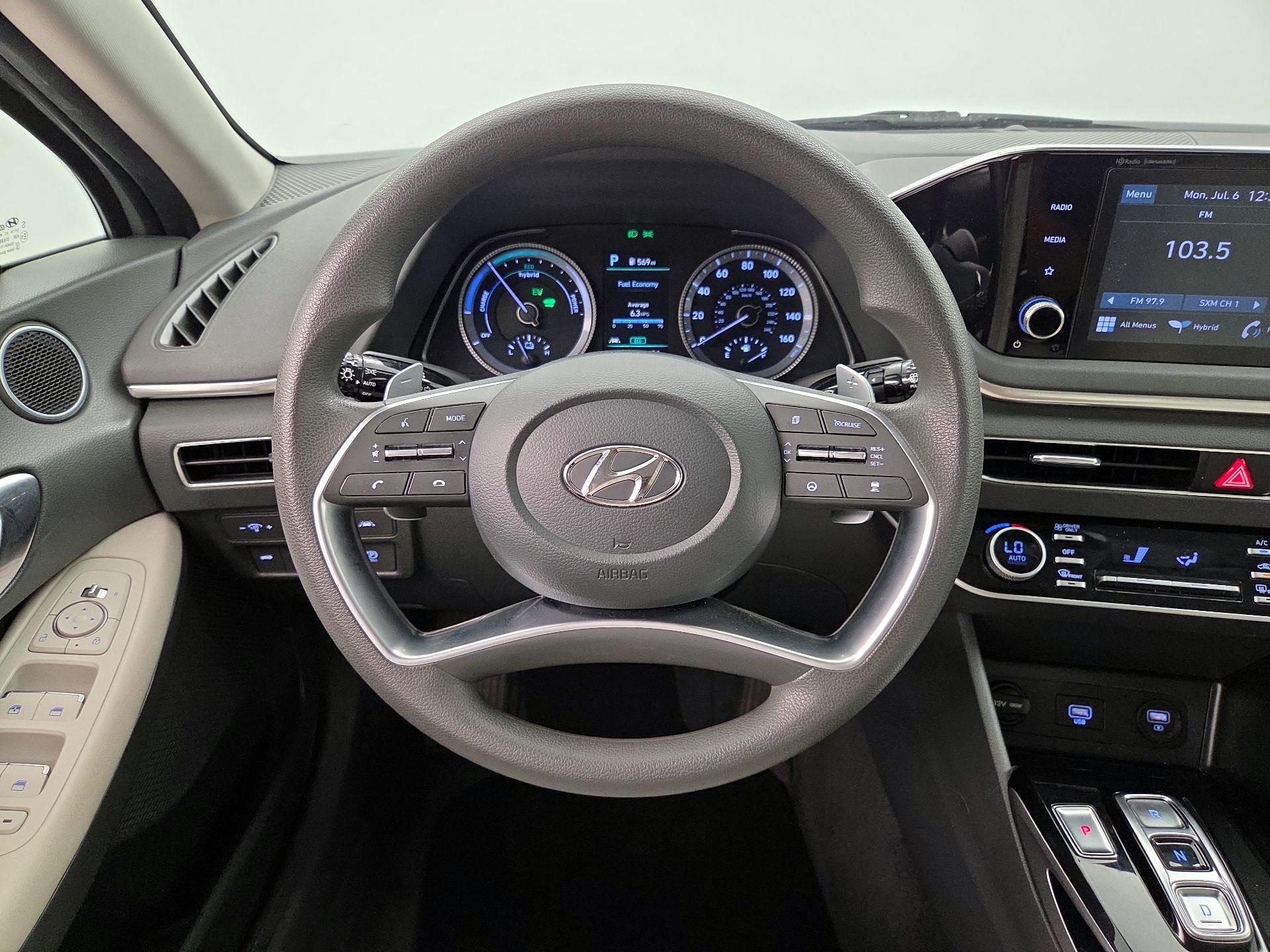 Thumbnail: 2023 Hyundai Sonata - 10