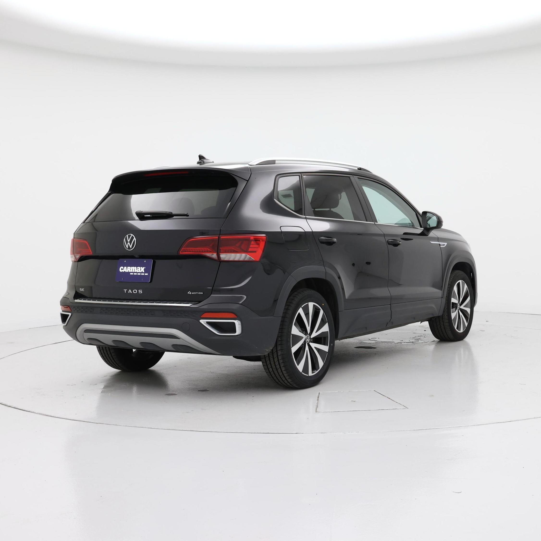 Thumbnail: 2023 Volkswagen Taos - 8