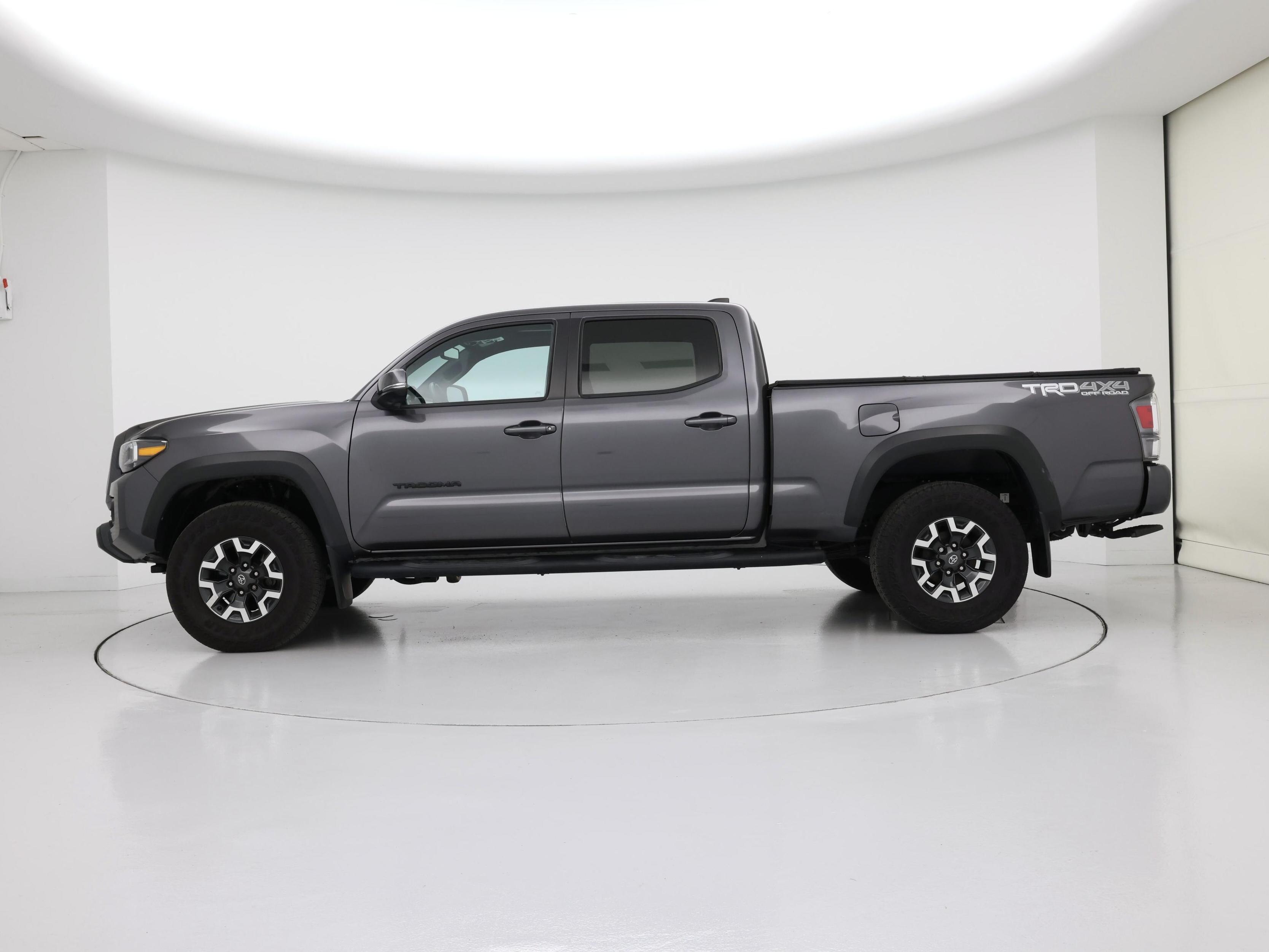 Thumbnail: 2023 Toyota Tacoma - 3