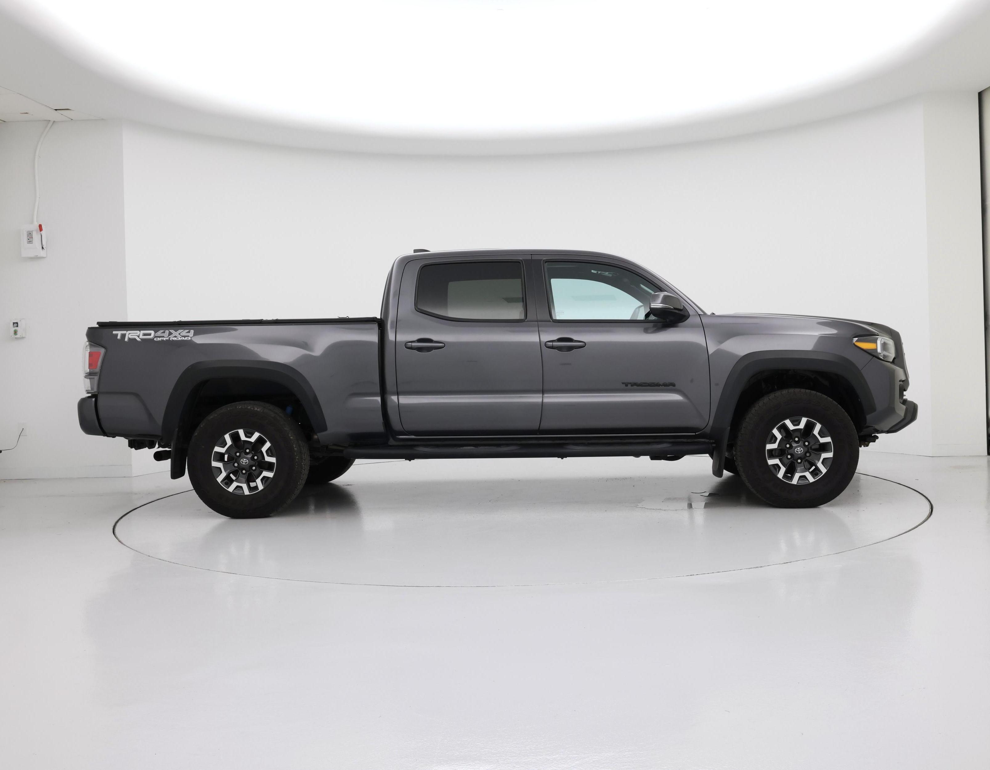 Thumbnail: 2023 Toyota Tacoma - 7