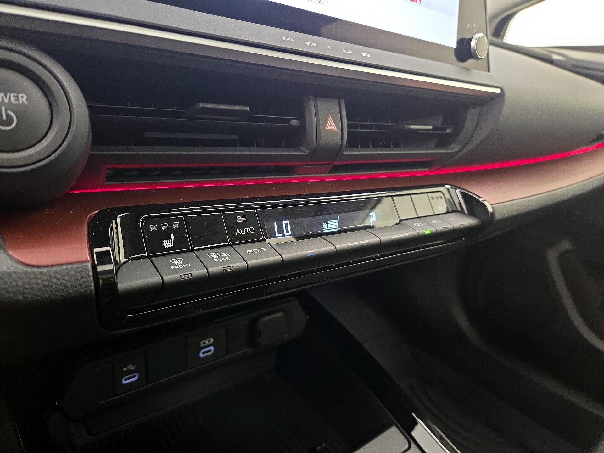 Thumbnail: 2023 Toyota Prius Prime - 16