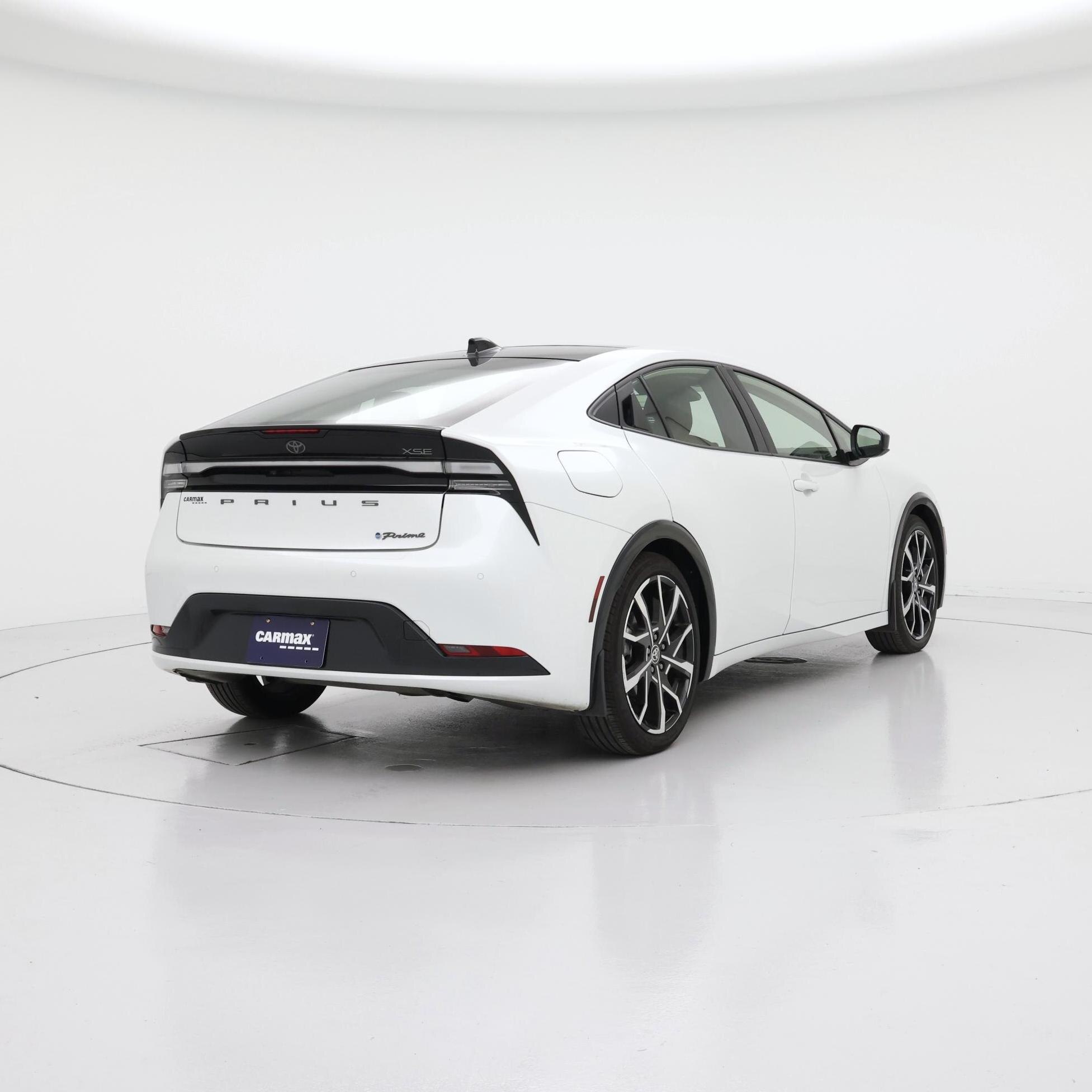 Thumbnail: 2023 Toyota Prius Prime - 8