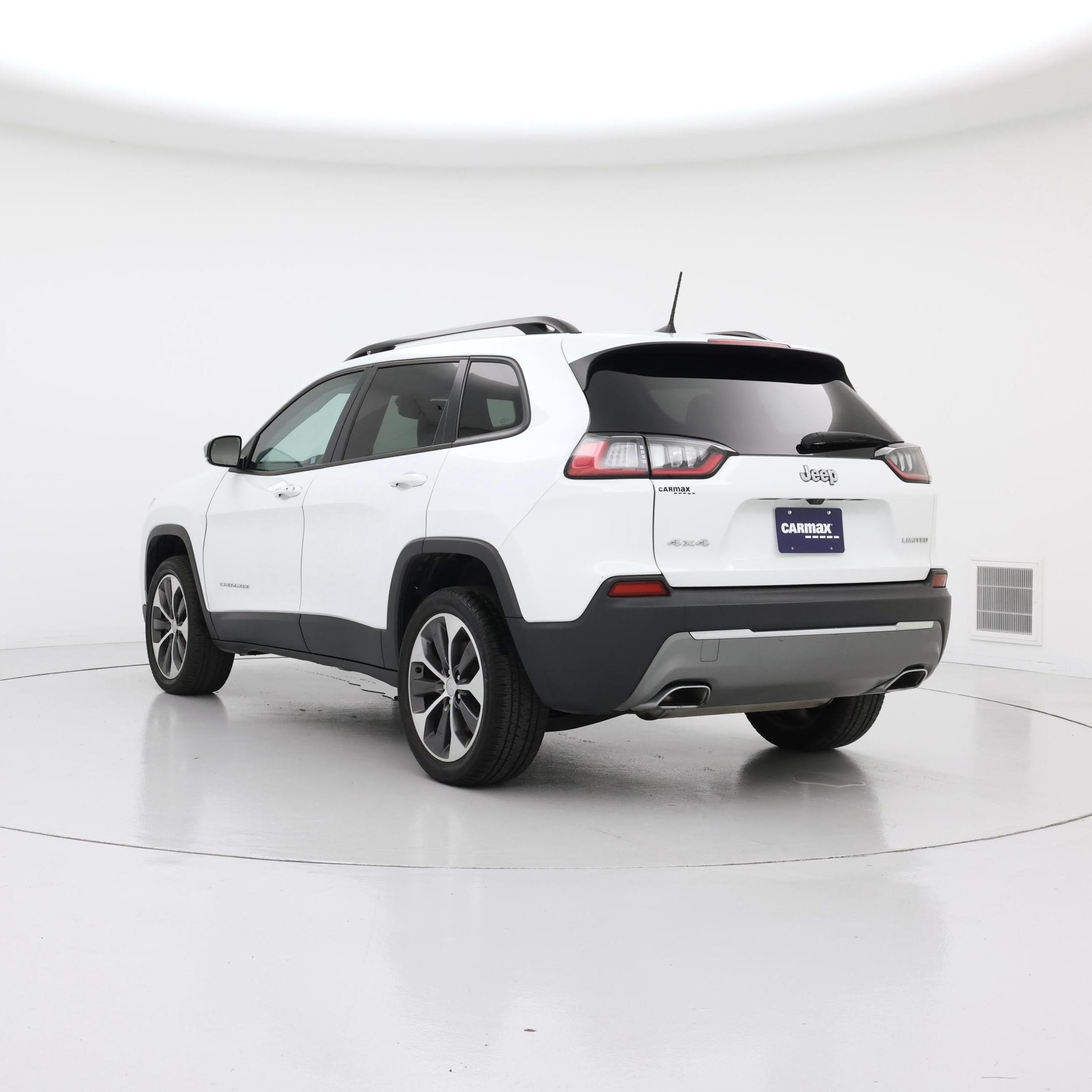 Thumbnail: 2022 Jeep Cherokee - 2