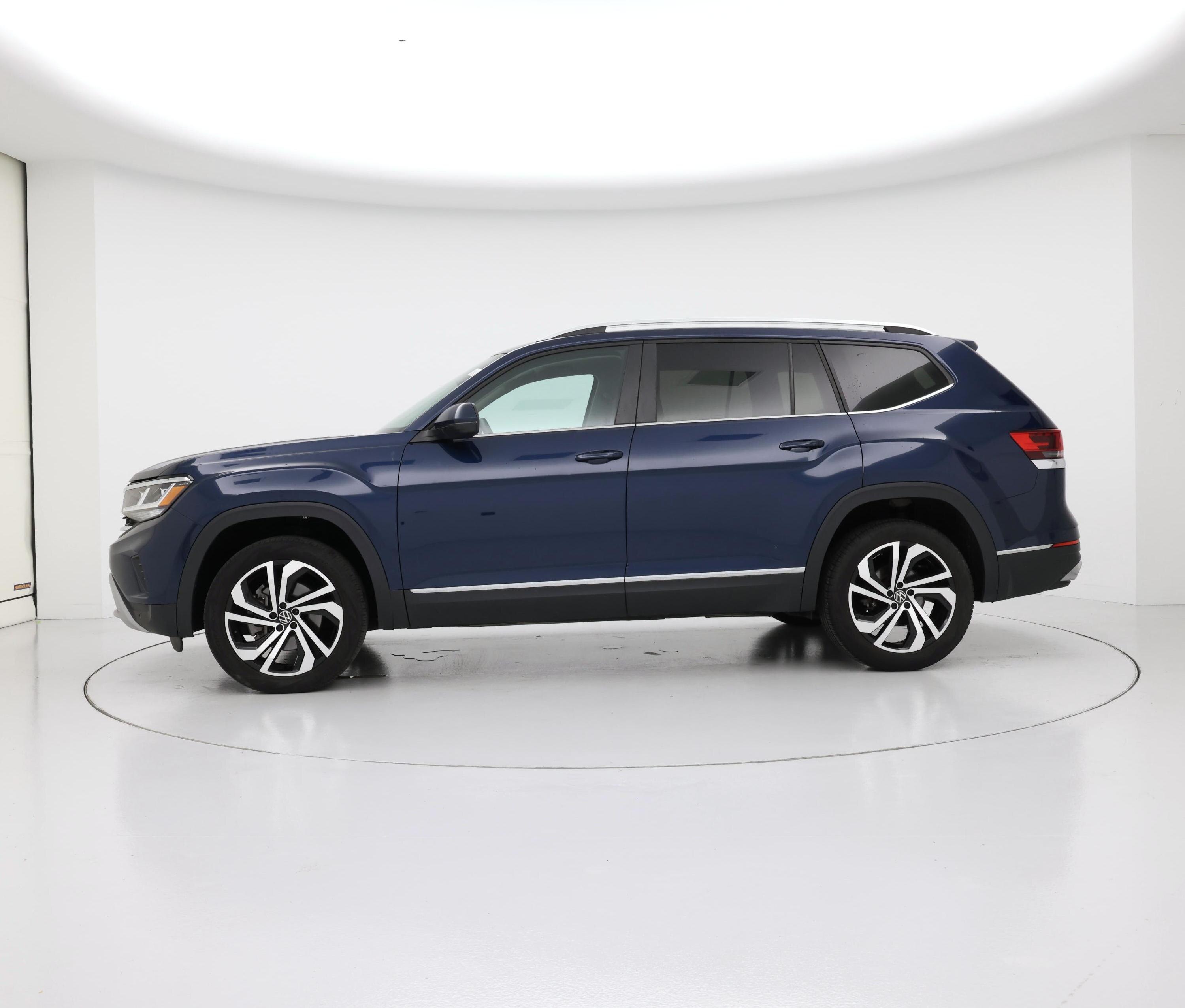Thumbnail: 2023 Volkswagen Atlas - 3