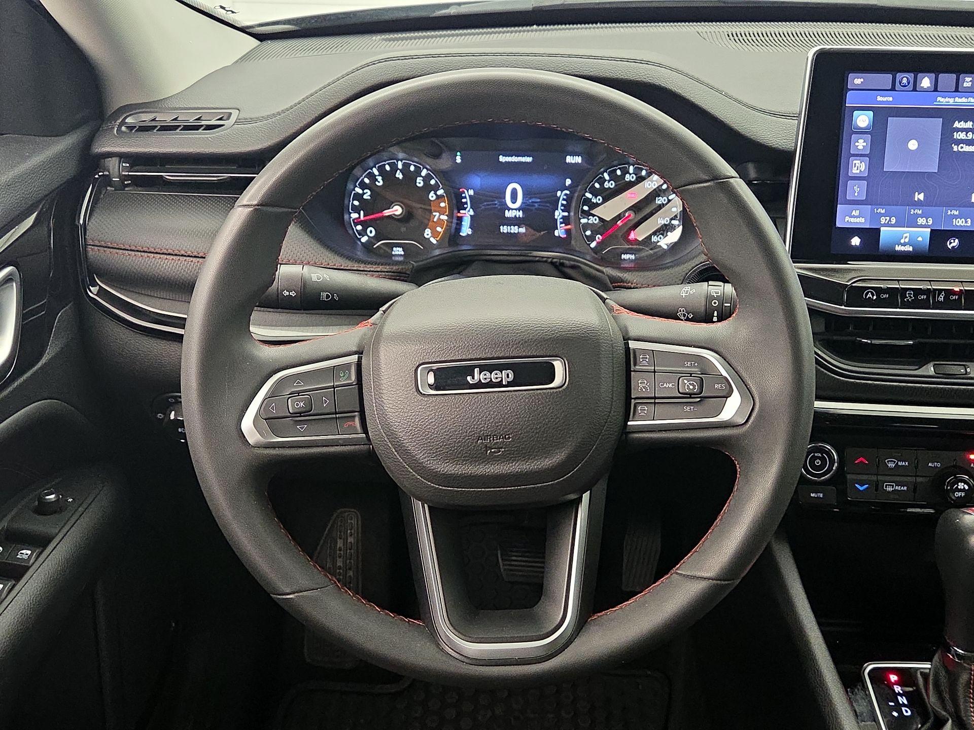 Thumbnail: 2022 Jeep Compass - 10