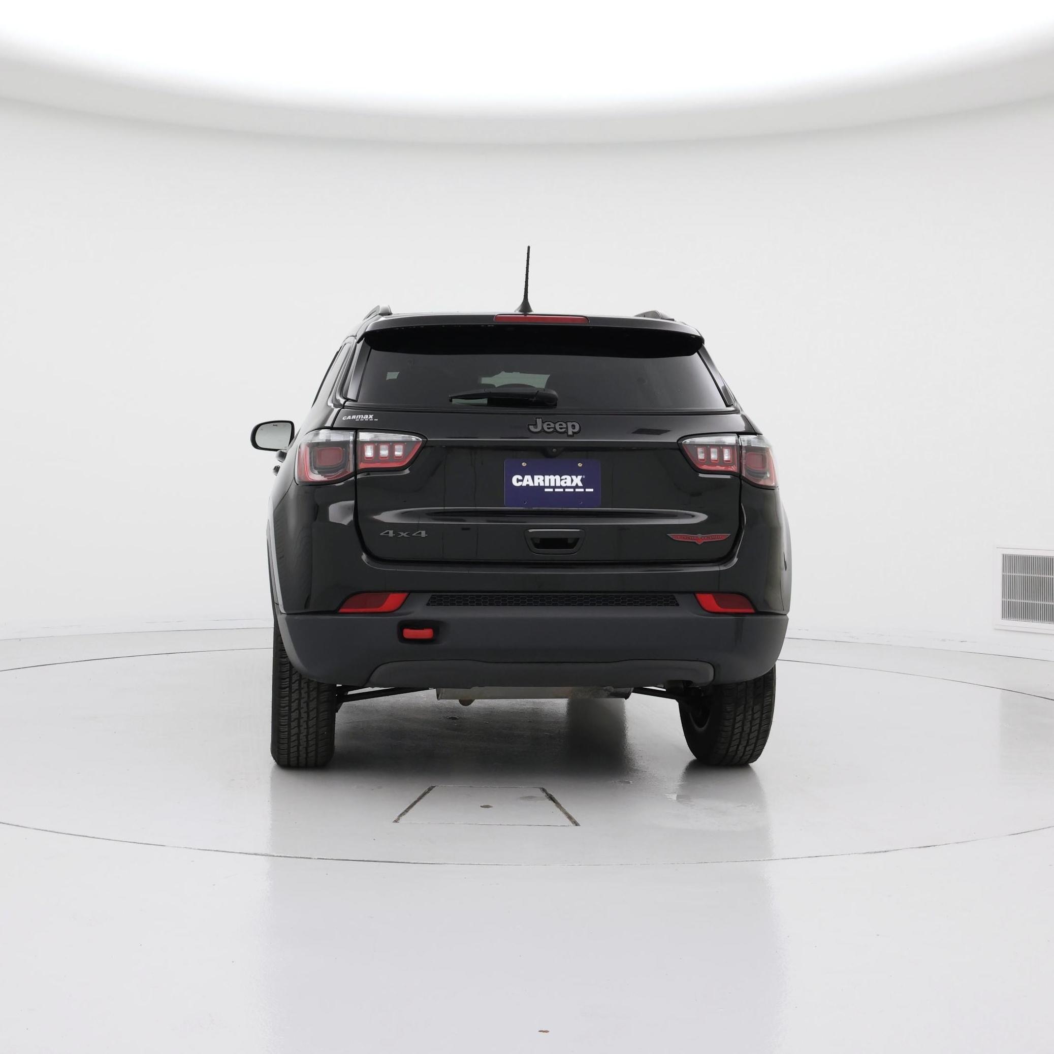 Thumbnail: 2022 Jeep Compass - 6