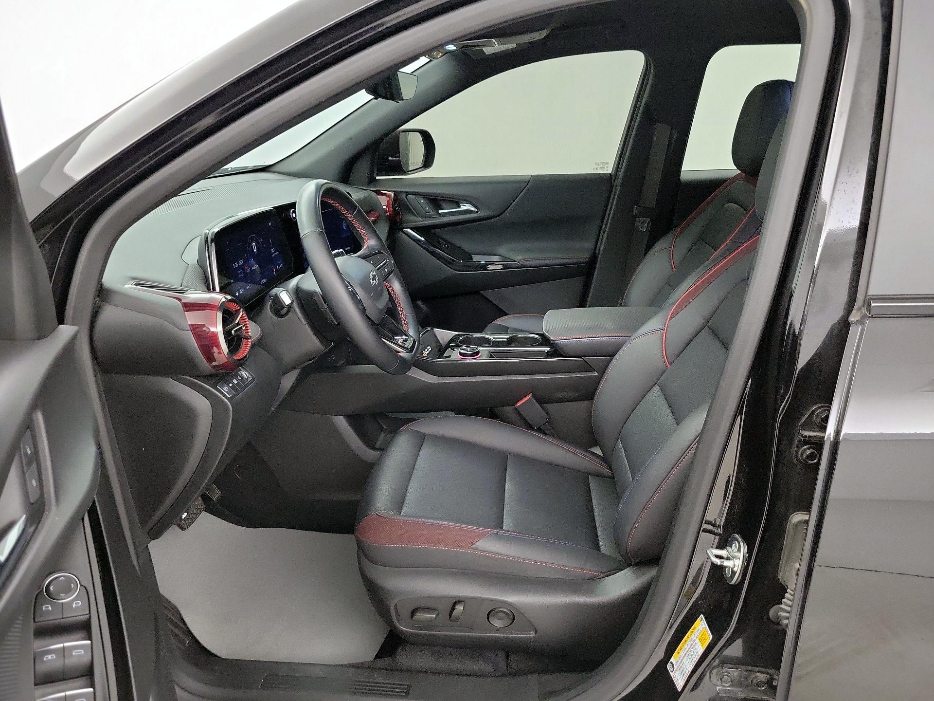 Thumbnail: 2025 Chevrolet Equinox - 11