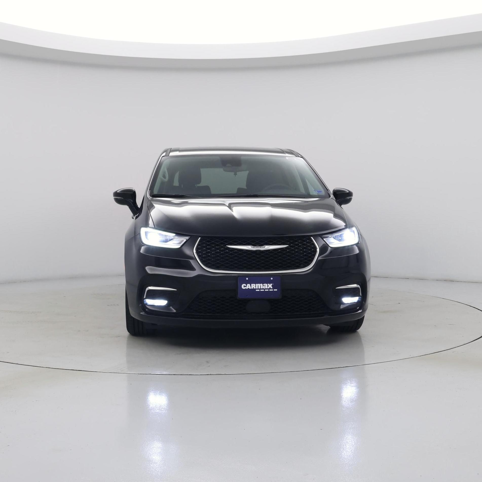 Thumbnail: 2024 Chrysler Pacifica - 5