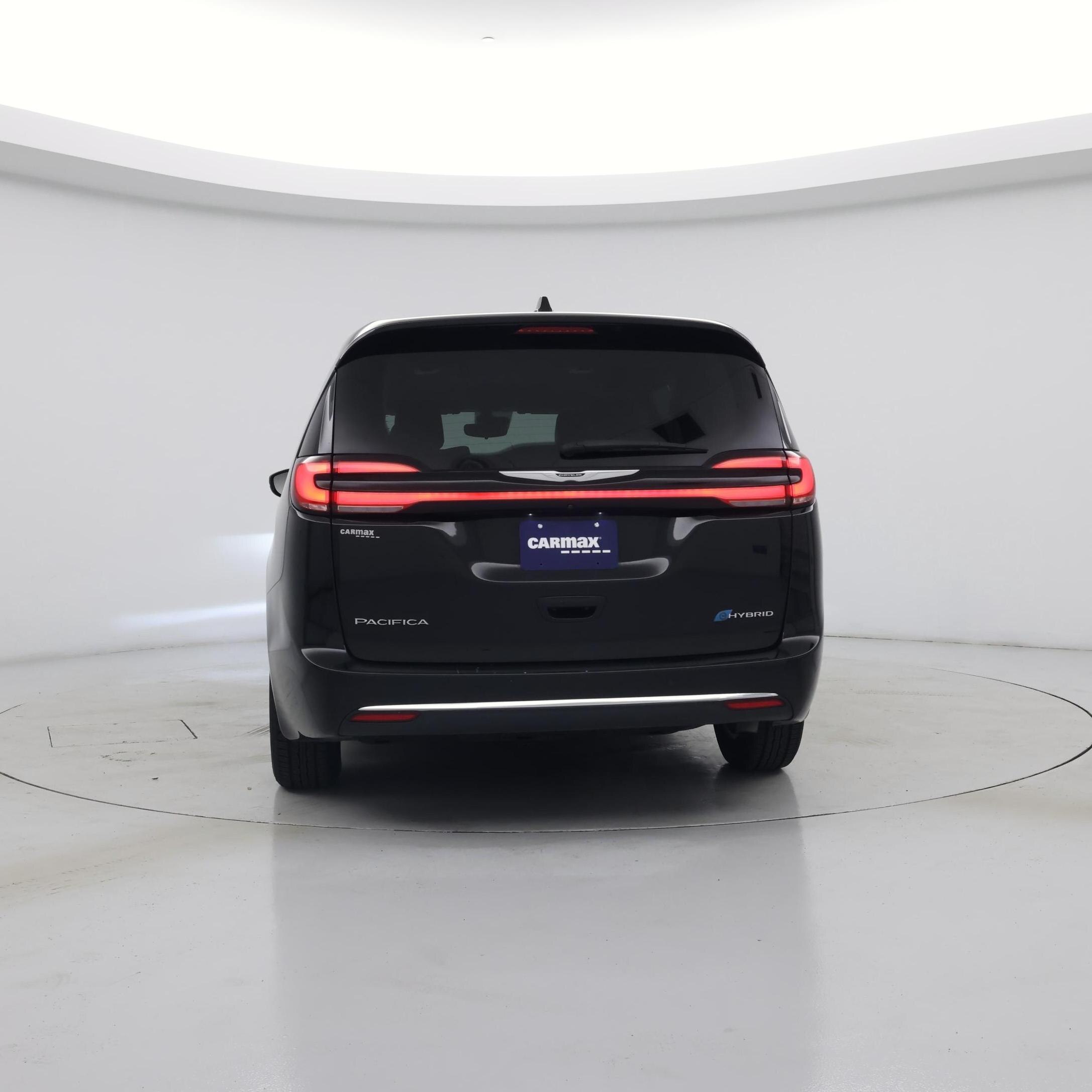 Thumbnail: 2024 Chrysler Pacifica - 6