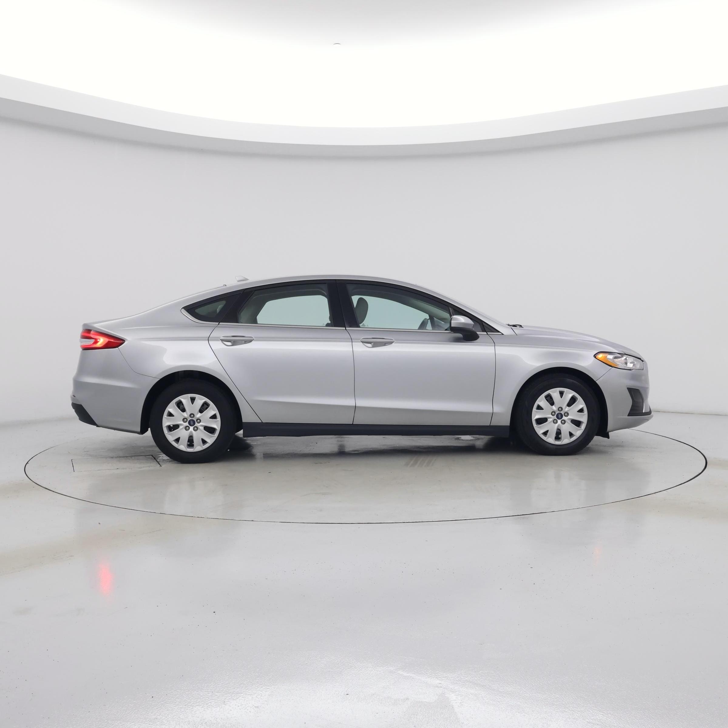 Thumbnail: 2020 Ford Fusion - 7
