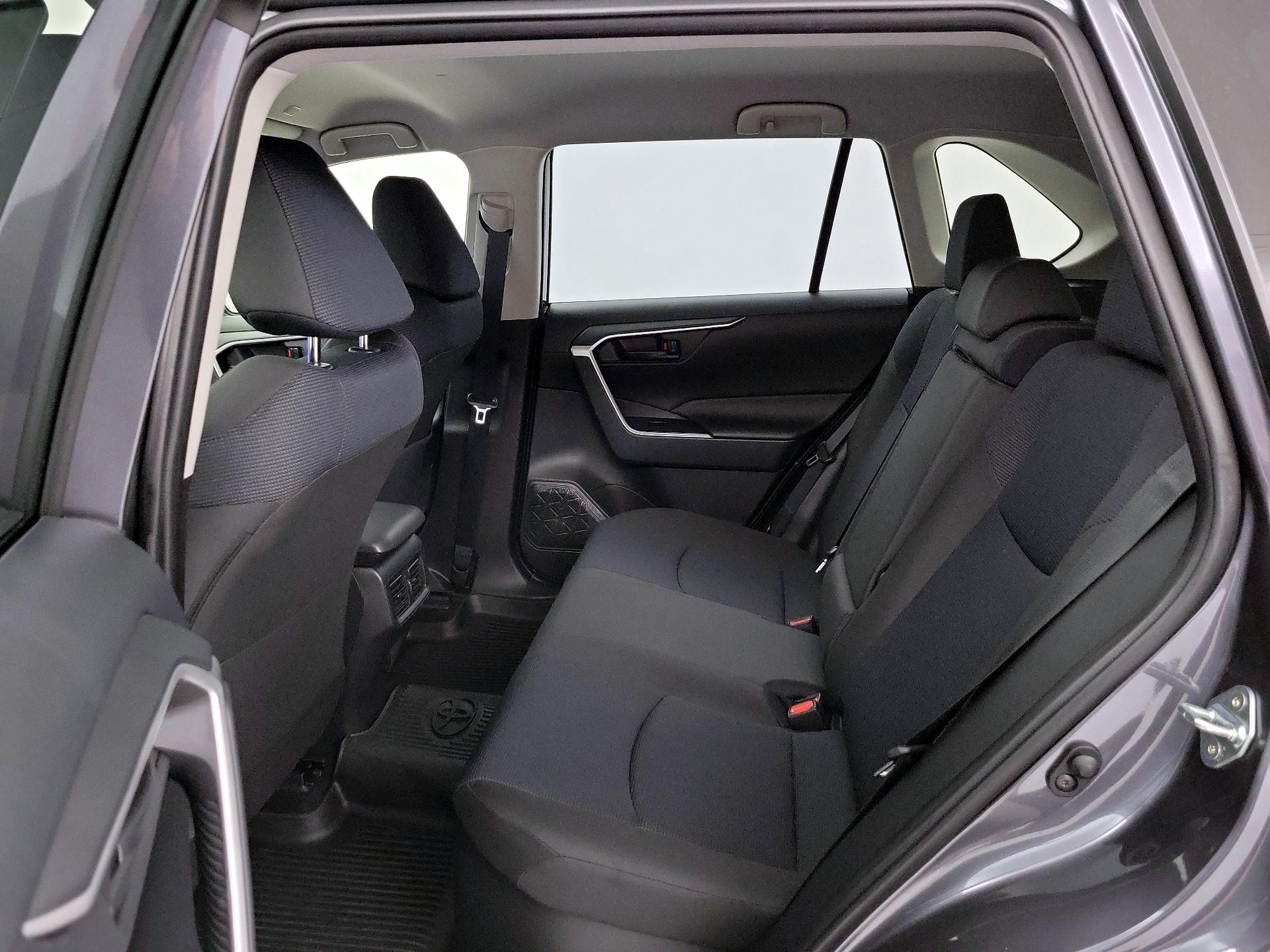 Thumbnail: 2025 Toyota RAV4 - 19